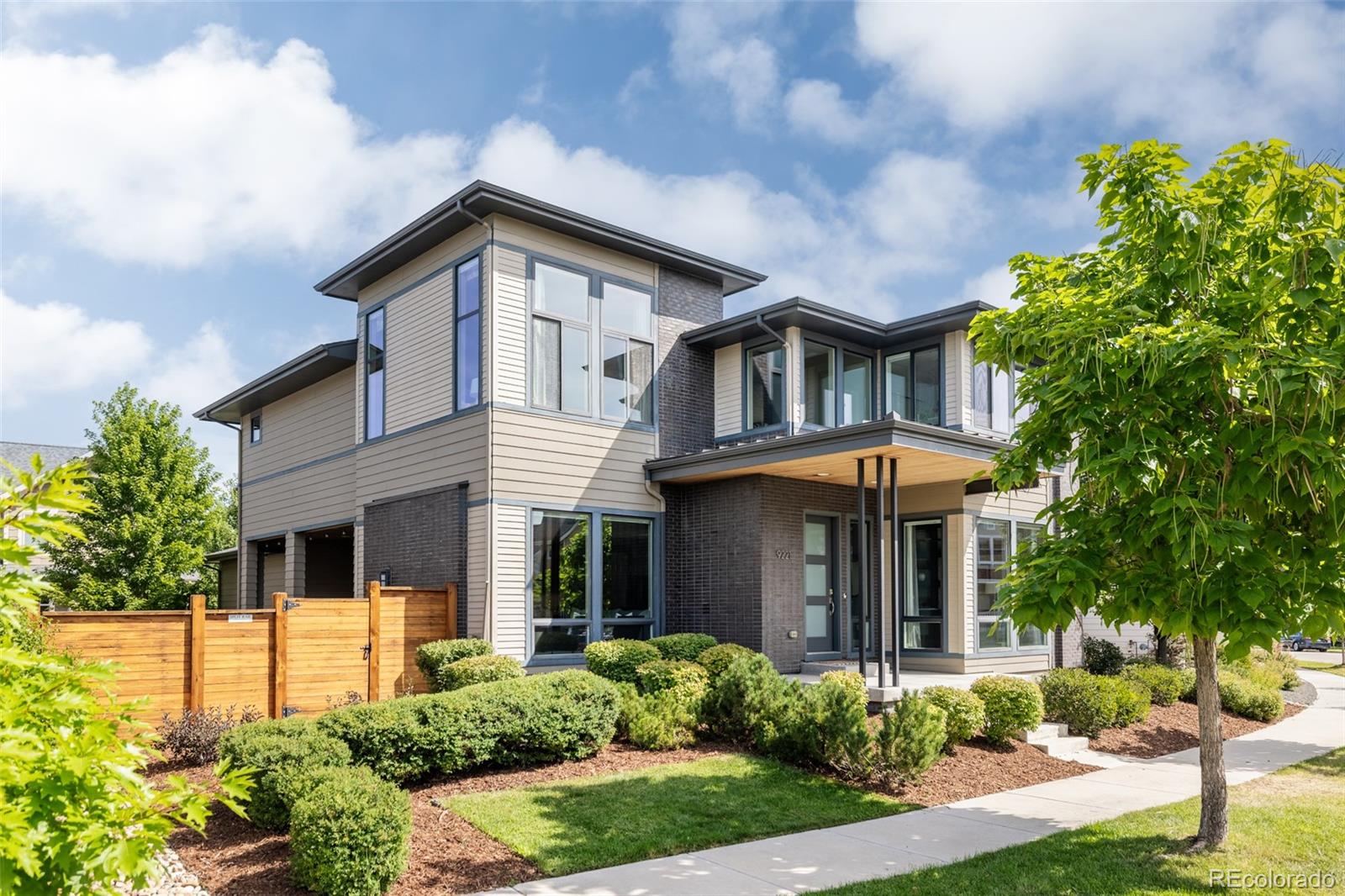 MLS Image #28 for 9221 e 52nd drive,denver, Colorado