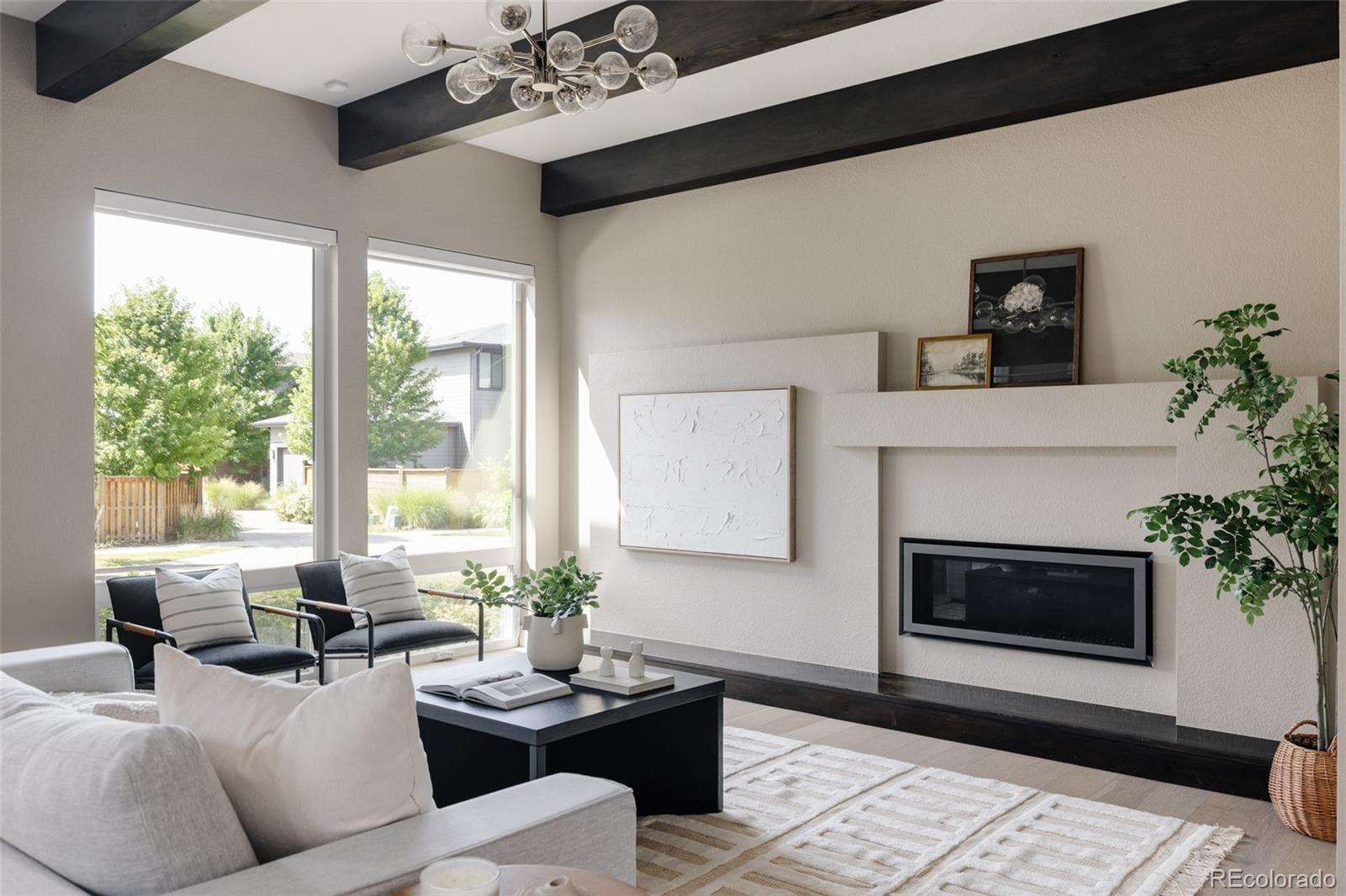 MLS Image #3 for 9221 e 52nd drive,denver, Colorado