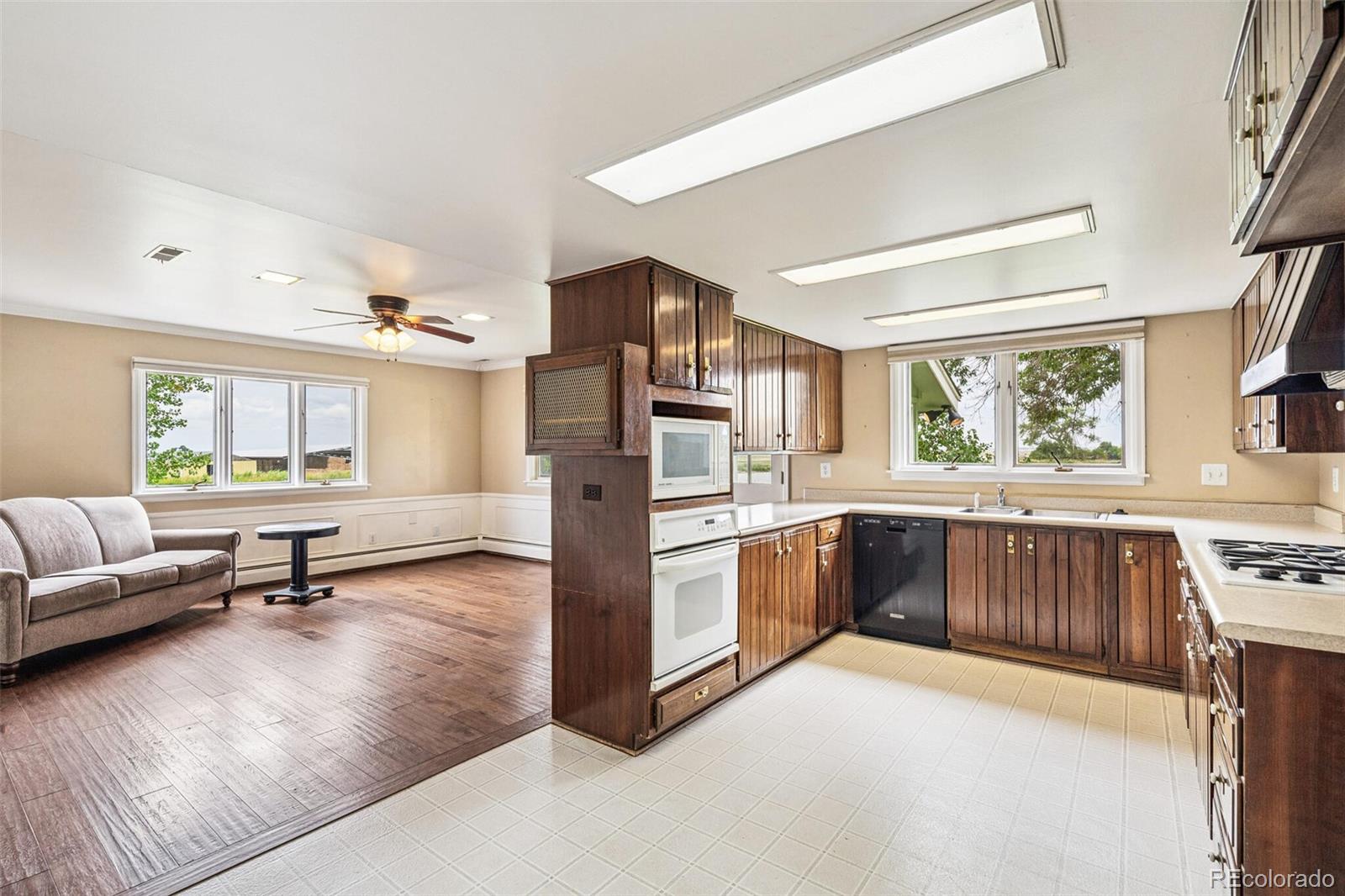 MLS Image #12 for 9100  county road 8 ,fort lupton, Colorado