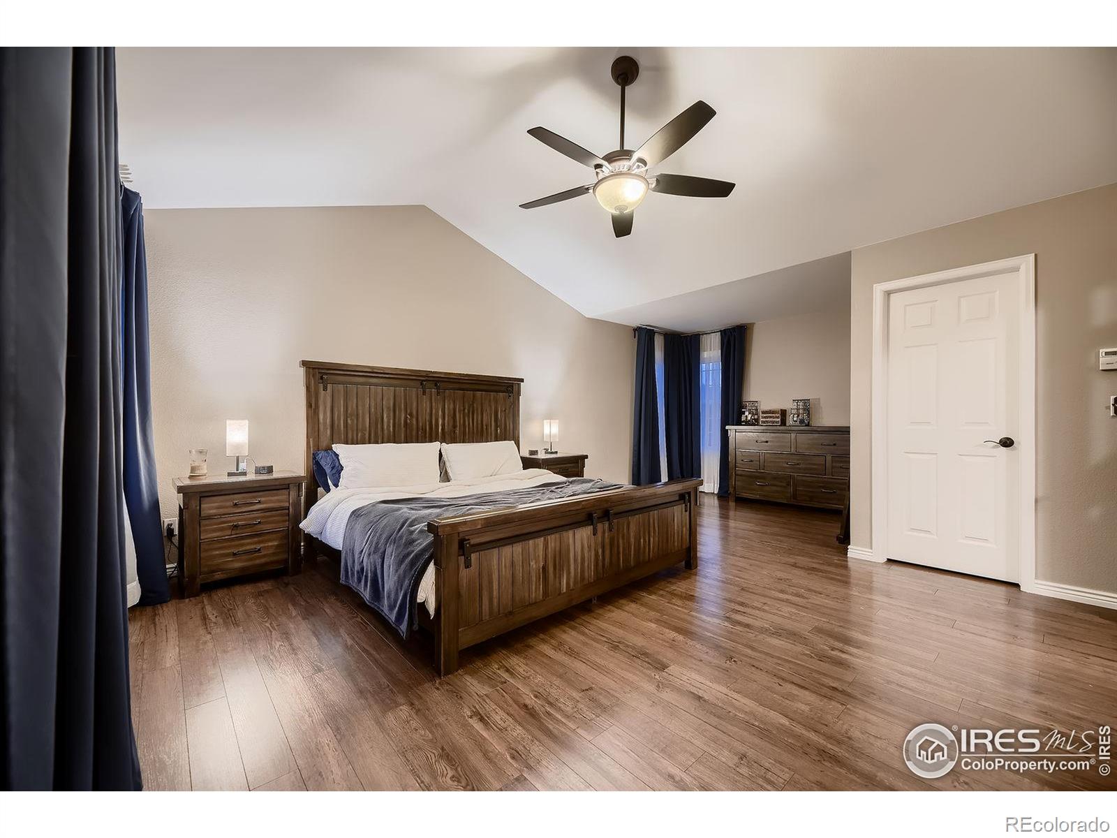 MLS Image #10 for 9412  burgundy circle,highlands ranch, Colorado