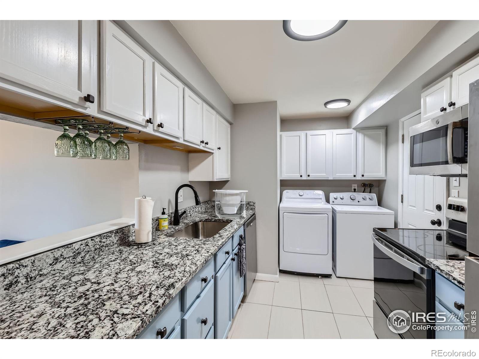 MLS Image #3 for 62  newark street,aurora, Colorado