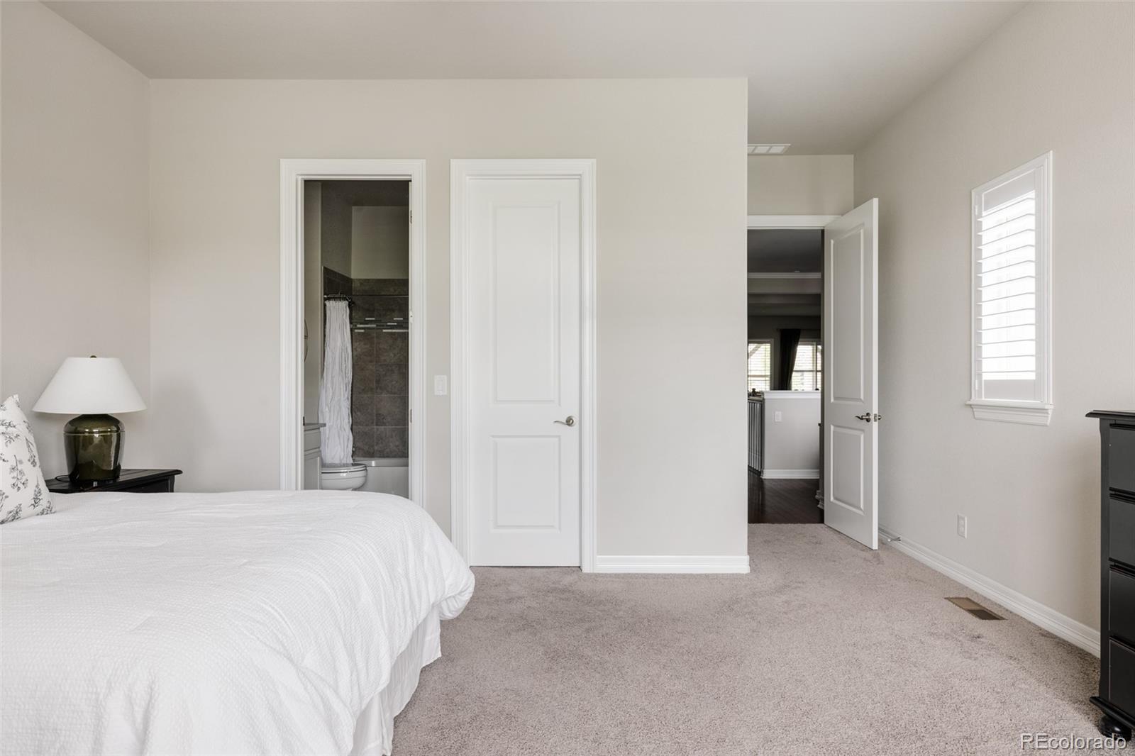 MLS Image #19 for 27430 e lakeview drive,aurora, Colorado