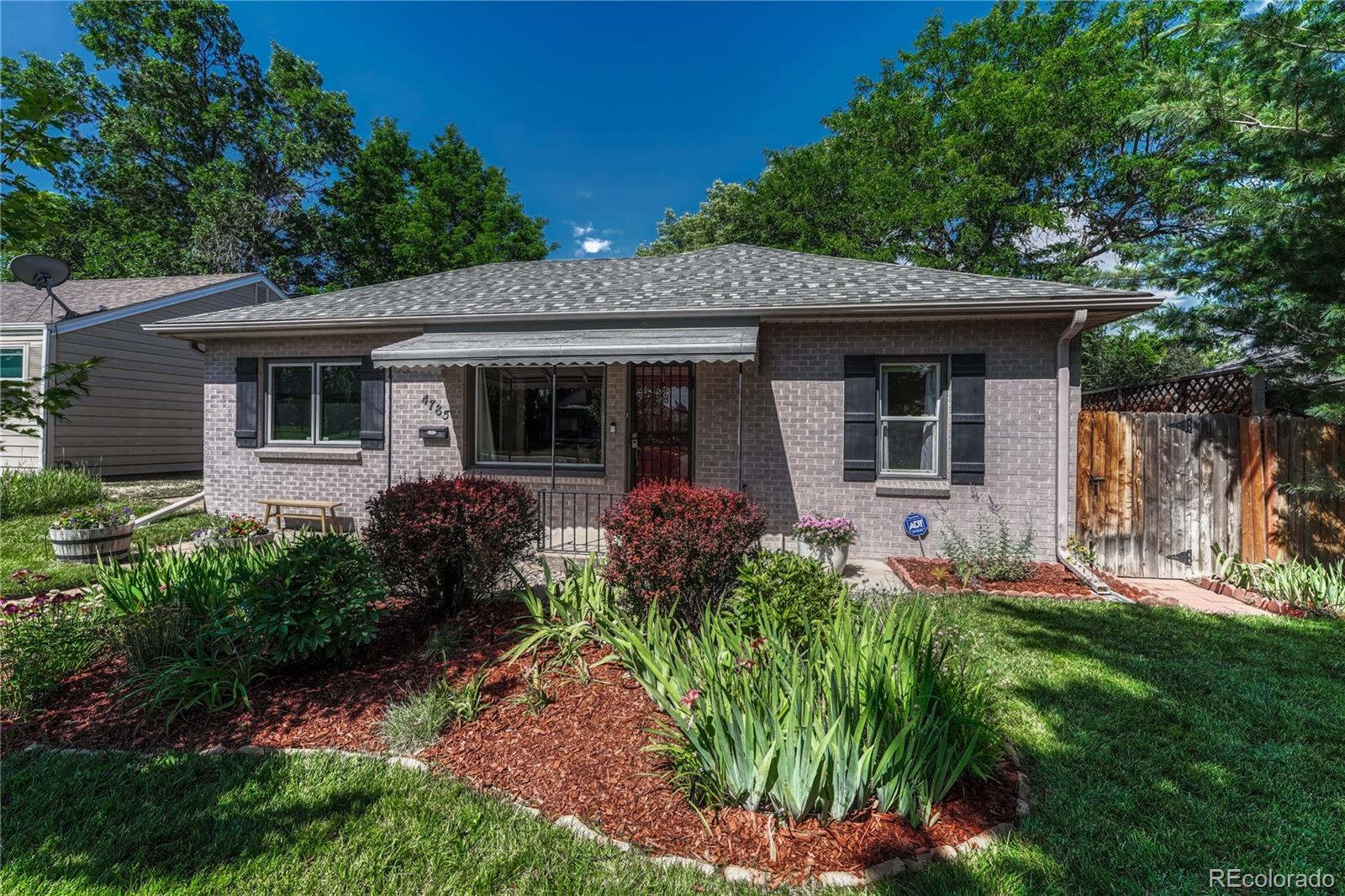 MLS Image #3 for 4785 s pennsylvania street,englewood, Colorado