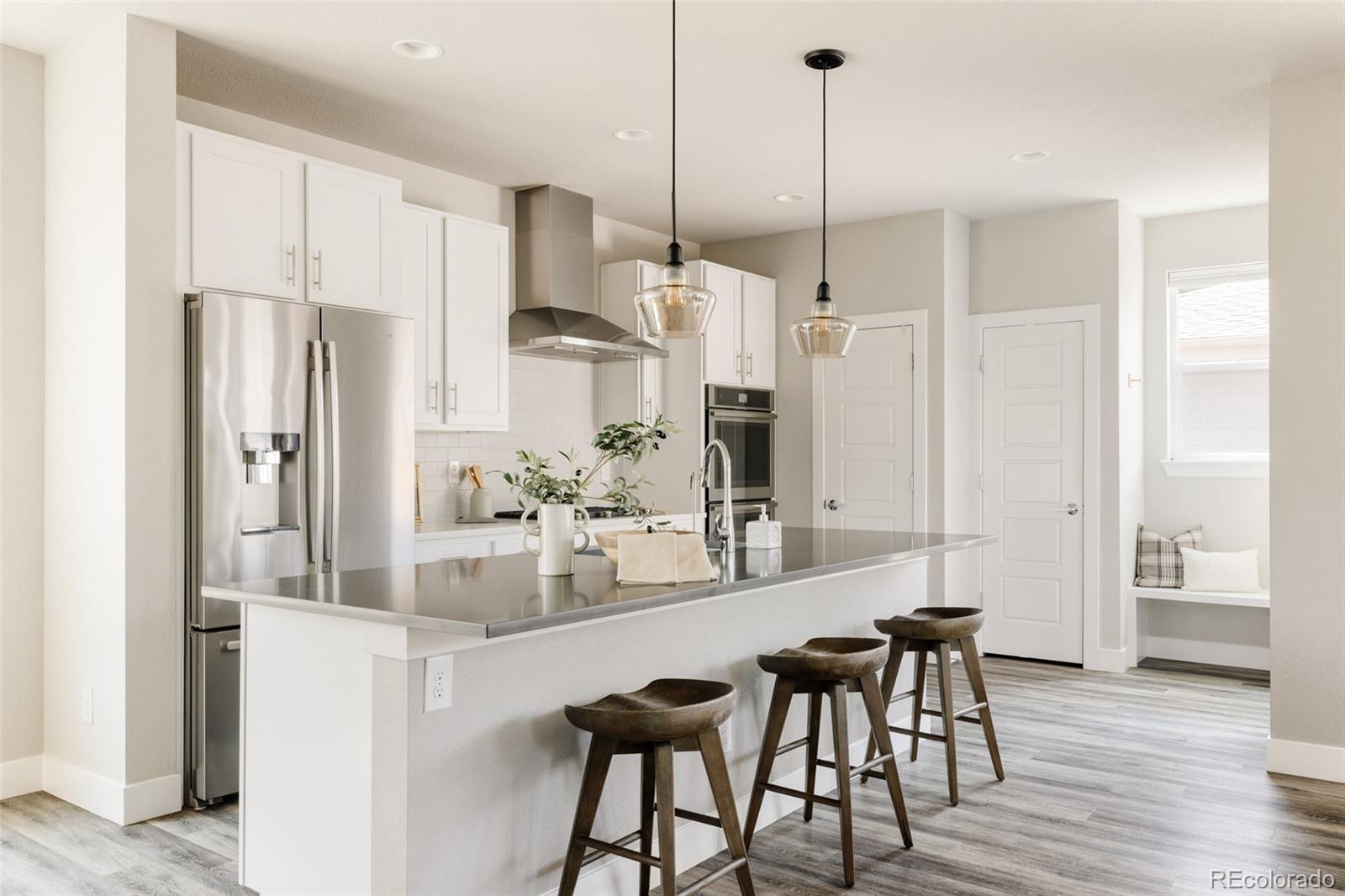 MLS Image #4 for 9366 e 59th avenue,denver, Colorado