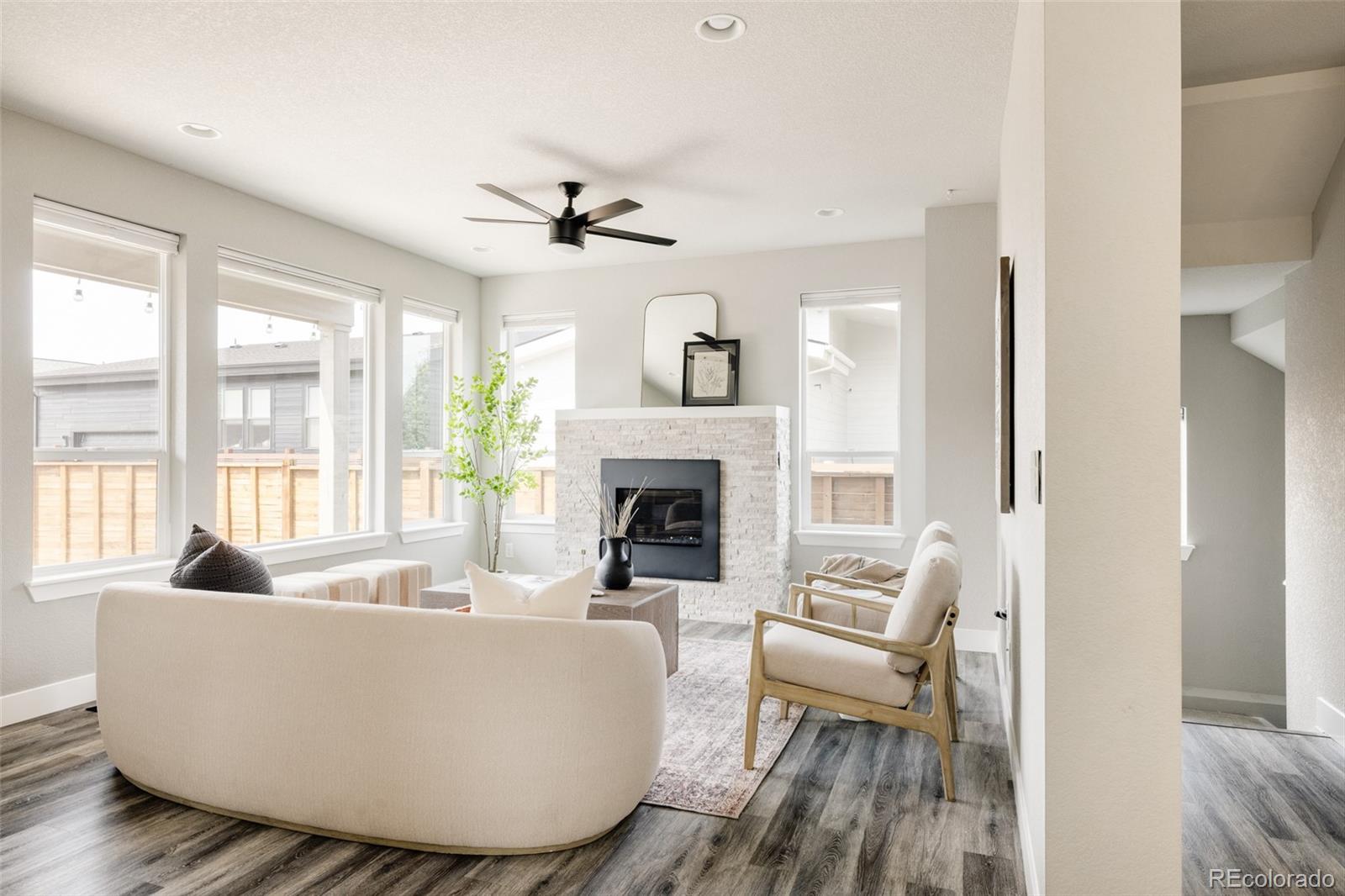 MLS Image #8 for 9366 e 59th avenue,denver, Colorado