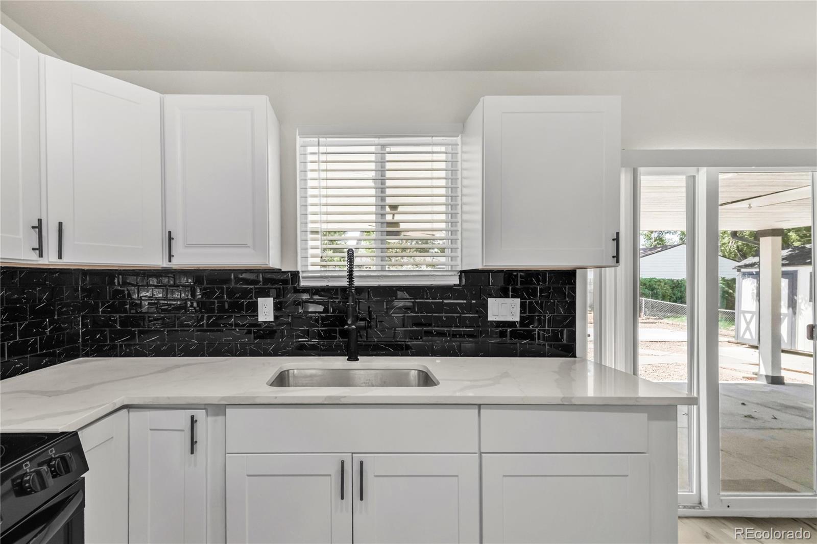 MLS Image #3 for 13124  robins drive,denver, Colorado