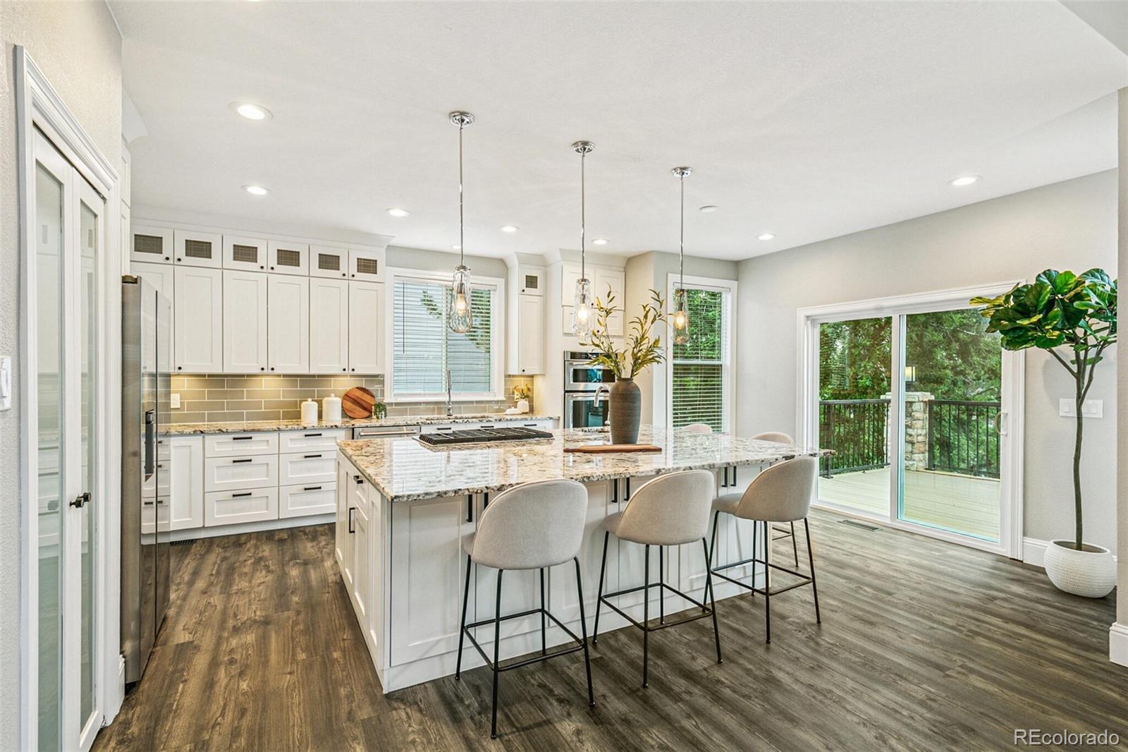 MLS Image #15 for 20214 e lake circle,centennial, Colorado