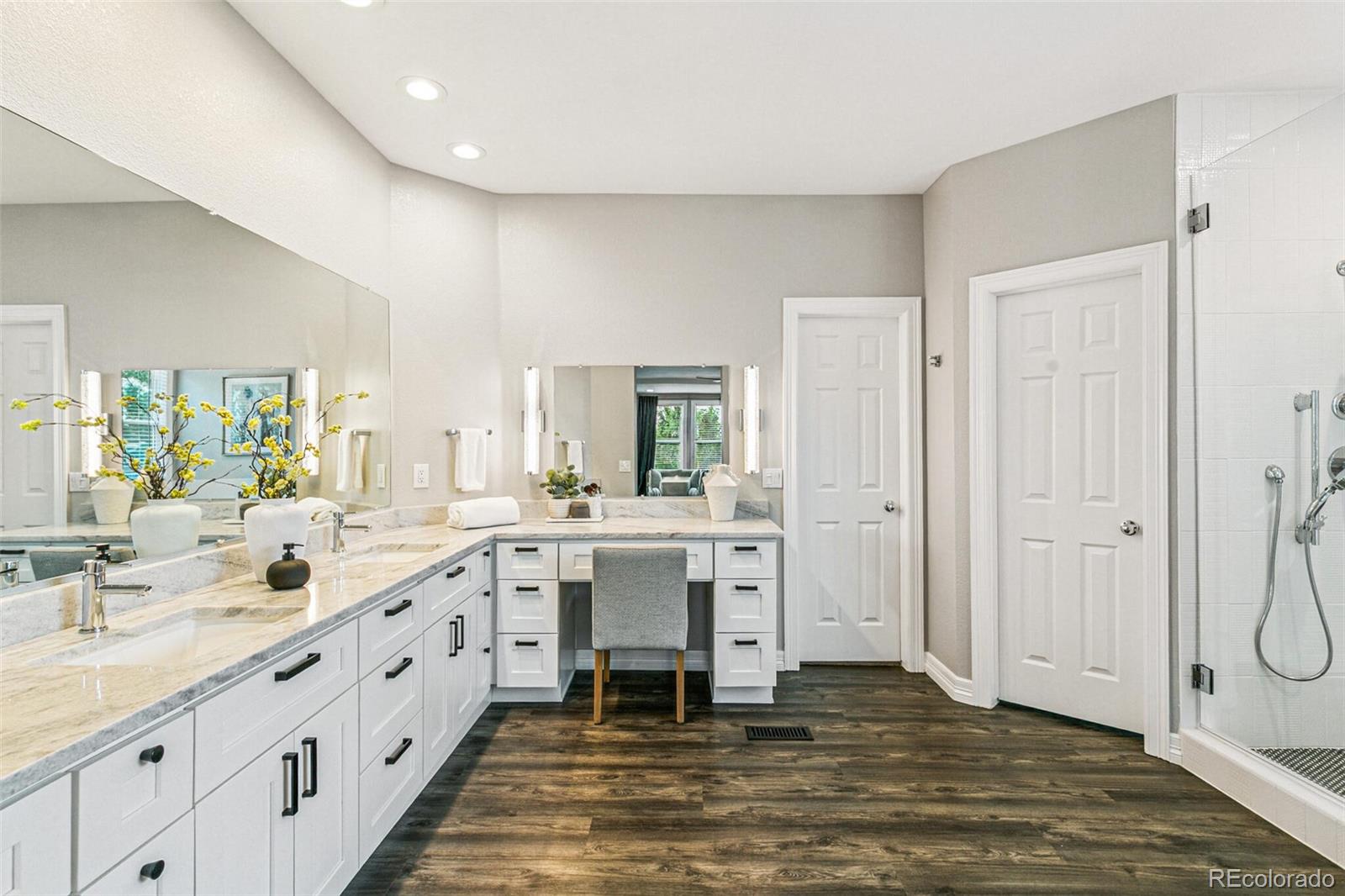 MLS Image #26 for 20214 e lake circle,centennial, Colorado