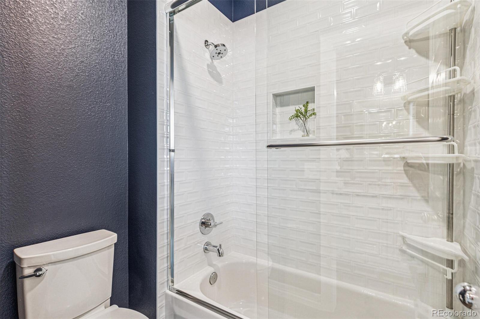 MLS Image #30 for 20214 e lake circle,centennial, Colorado
