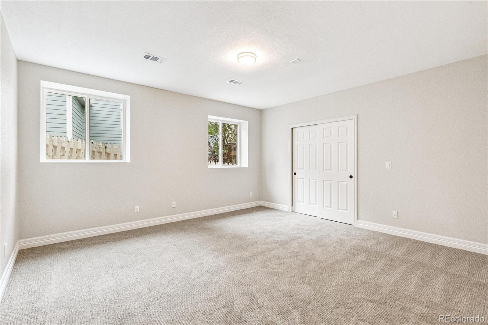 MLS Image #37 for 20214 e lake circle,centennial, Colorado
