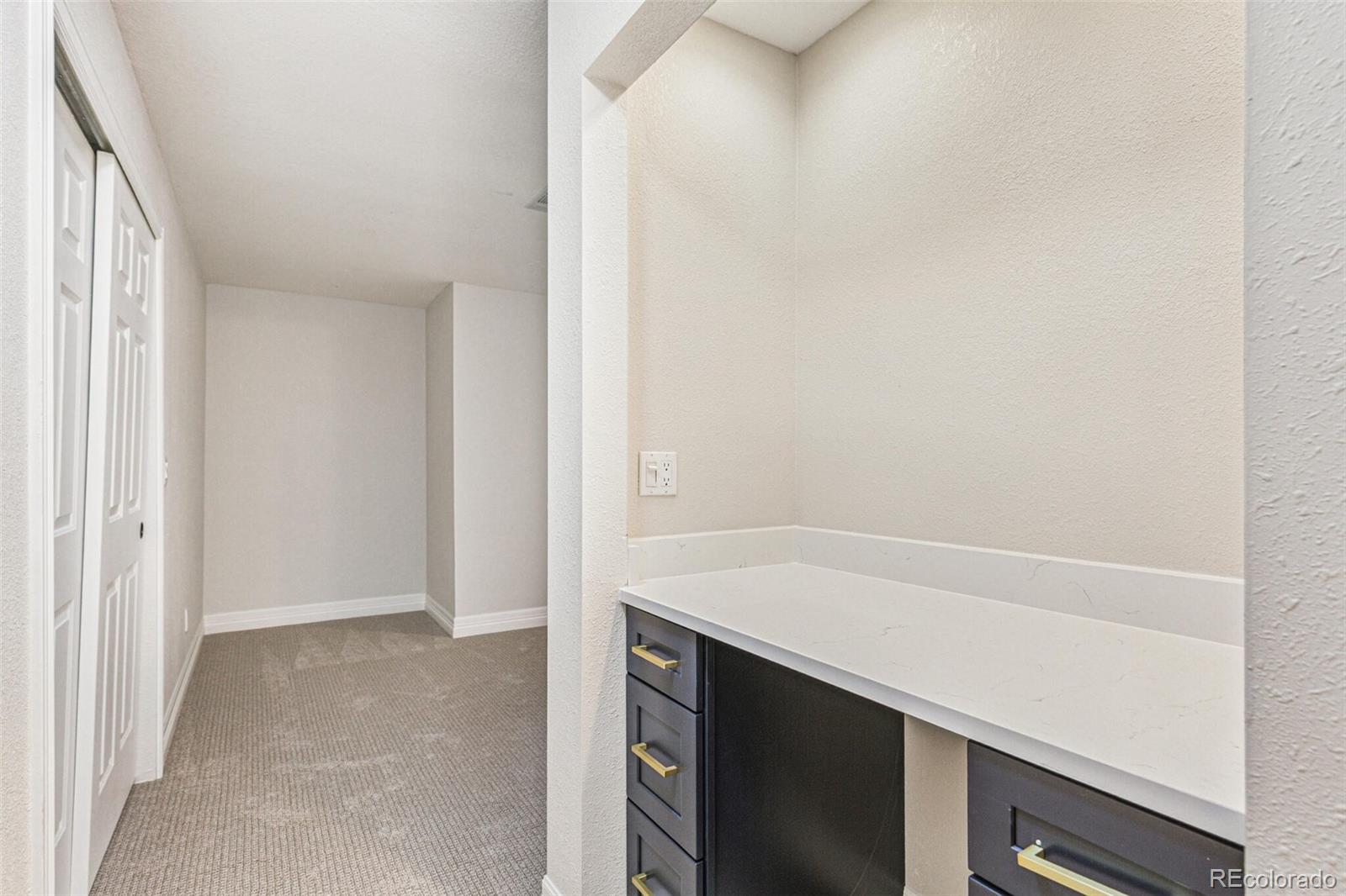 MLS Image #39 for 20214 e lake circle,centennial, Colorado