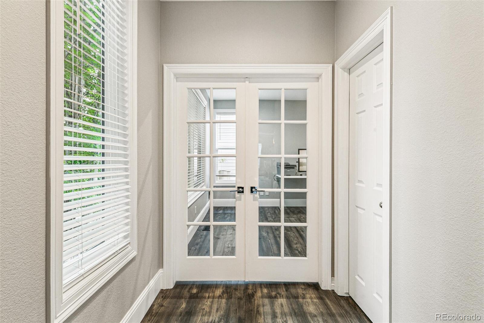 MLS Image #42 for 20214 e lake circle,centennial, Colorado