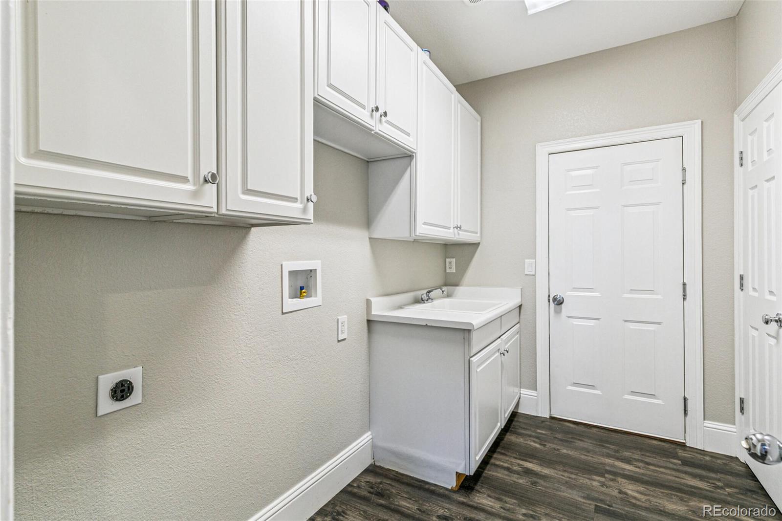MLS Image #44 for 20214 e lake circle,centennial, Colorado