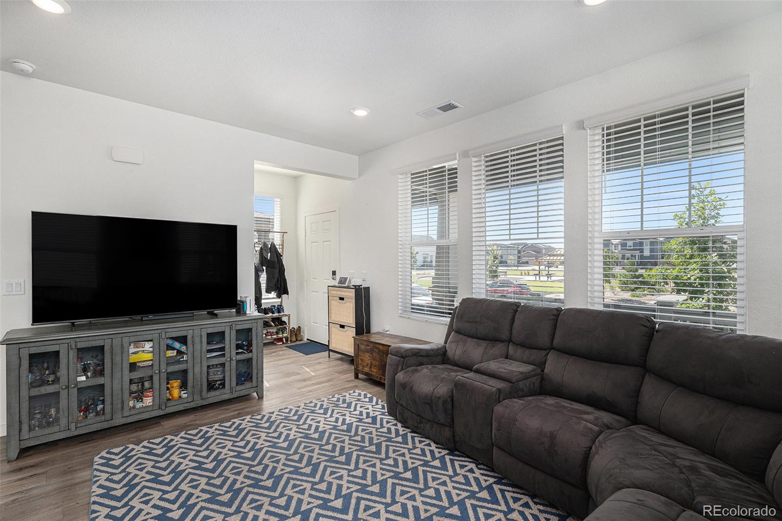 MLS Image #4 for 635  cottonwood avenue,bennett, Colorado