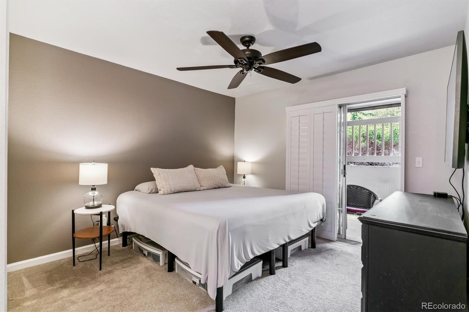 MLS Image #11 for 9212 e arbor circle,englewood, Colorado