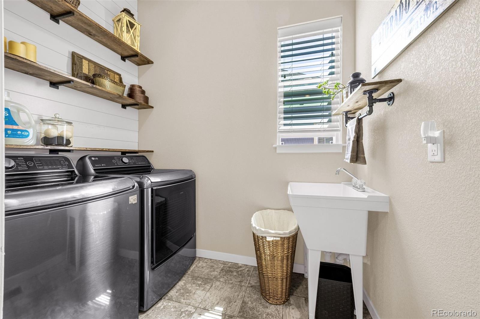 MLS Image #22 for 4187  notch trail,colorado springs, Colorado