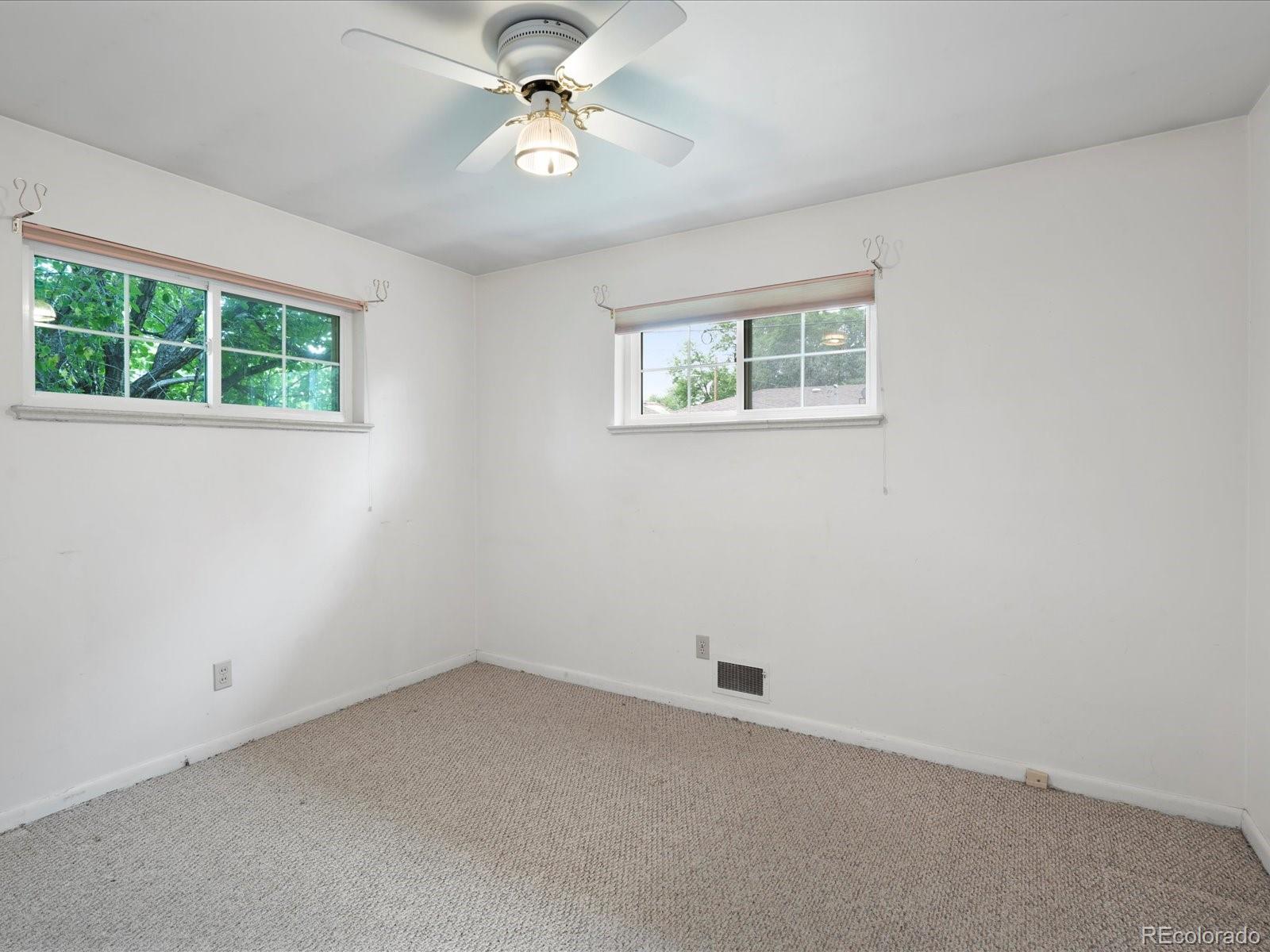 MLS Image #14 for 11502 e 5th avenue,aurora, Colorado