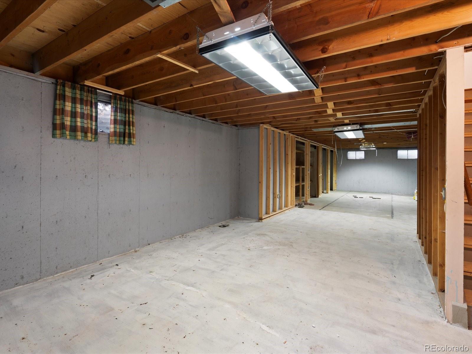 MLS Image #18 for 11502 e 5th avenue,aurora, Colorado
