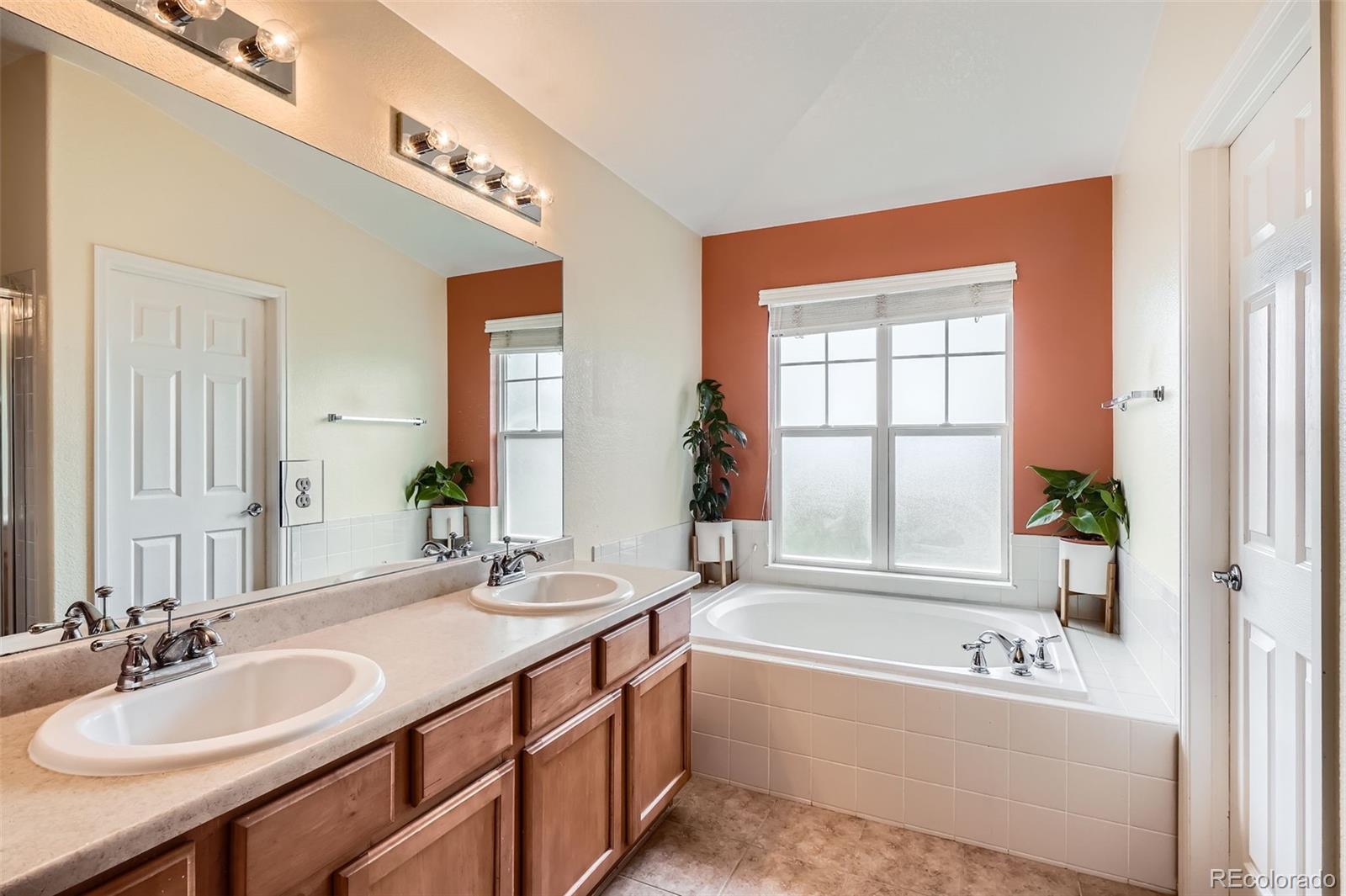 MLS Image #15 for 5113 s gold bug way,aurora, Colorado