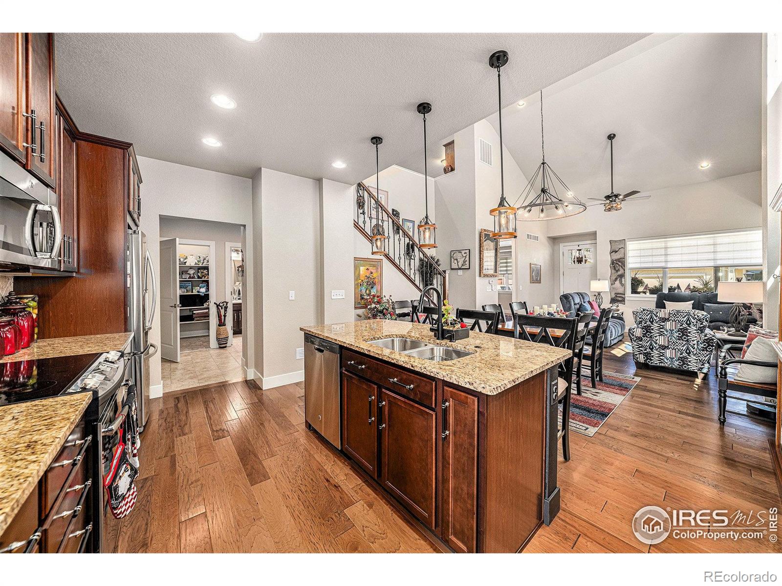 MLS Image #10 for 4751  pleasant oak drive,fort collins, Colorado