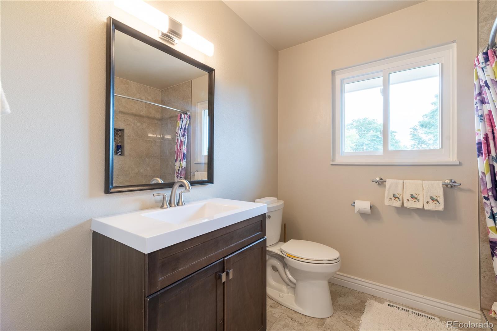 MLS Image #12 for 7581 e costilla avenue,centennial, Colorado