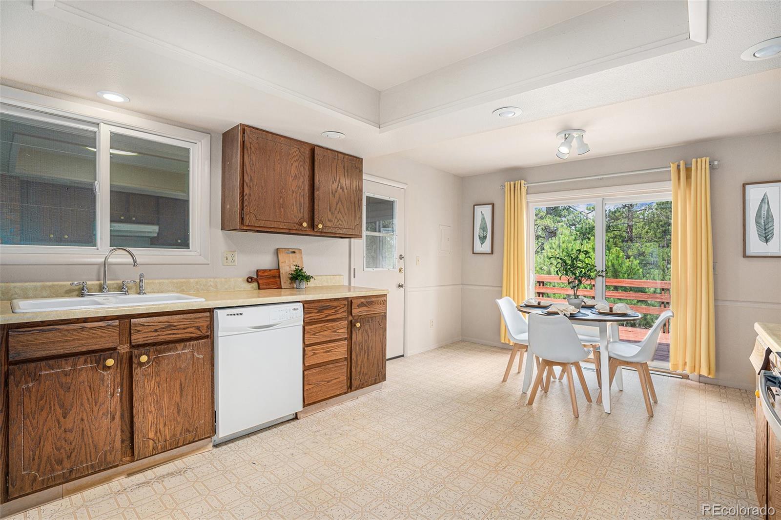 MLS Image #5 for 7780  mcferran road,colorado springs, Colorado