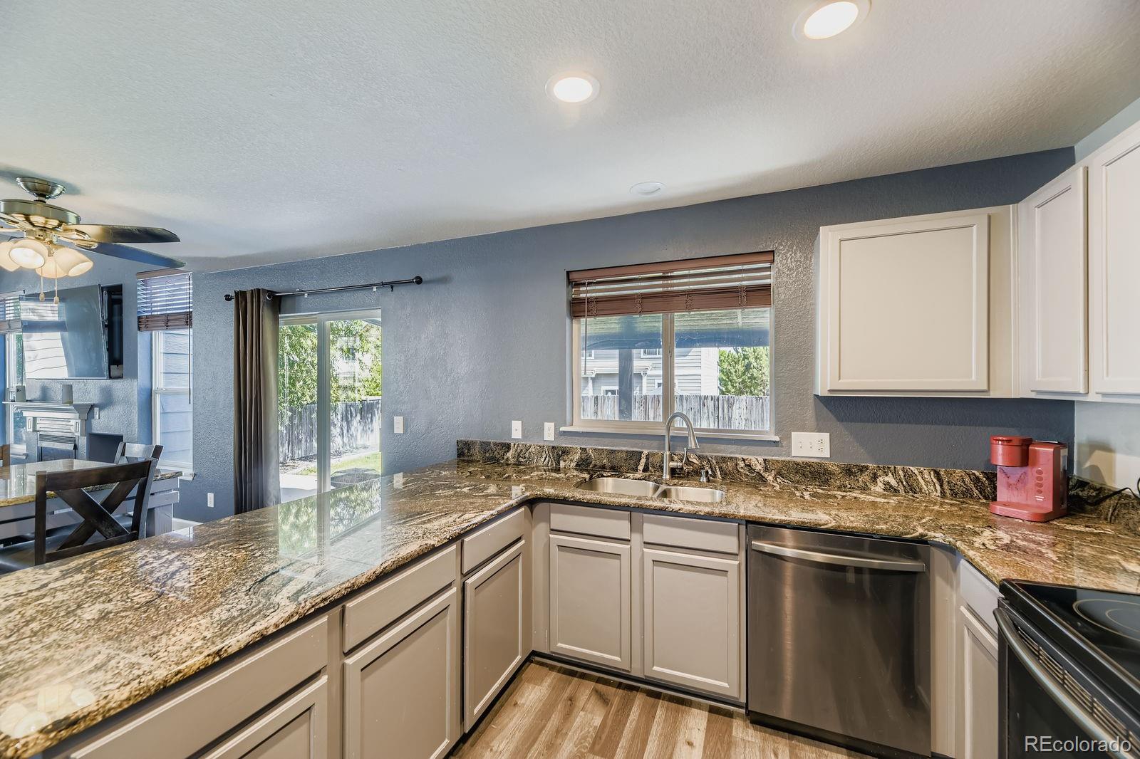 MLS Image #7 for 21101 e belleview place,centennial, Colorado