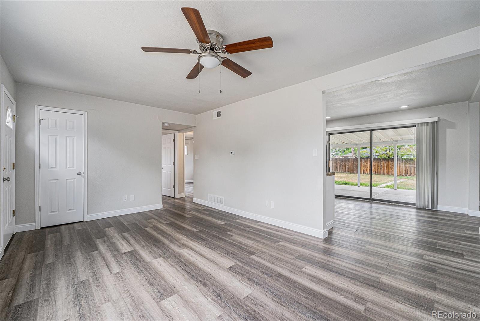 MLS Image #11 for 825  zion street,aurora, Colorado
