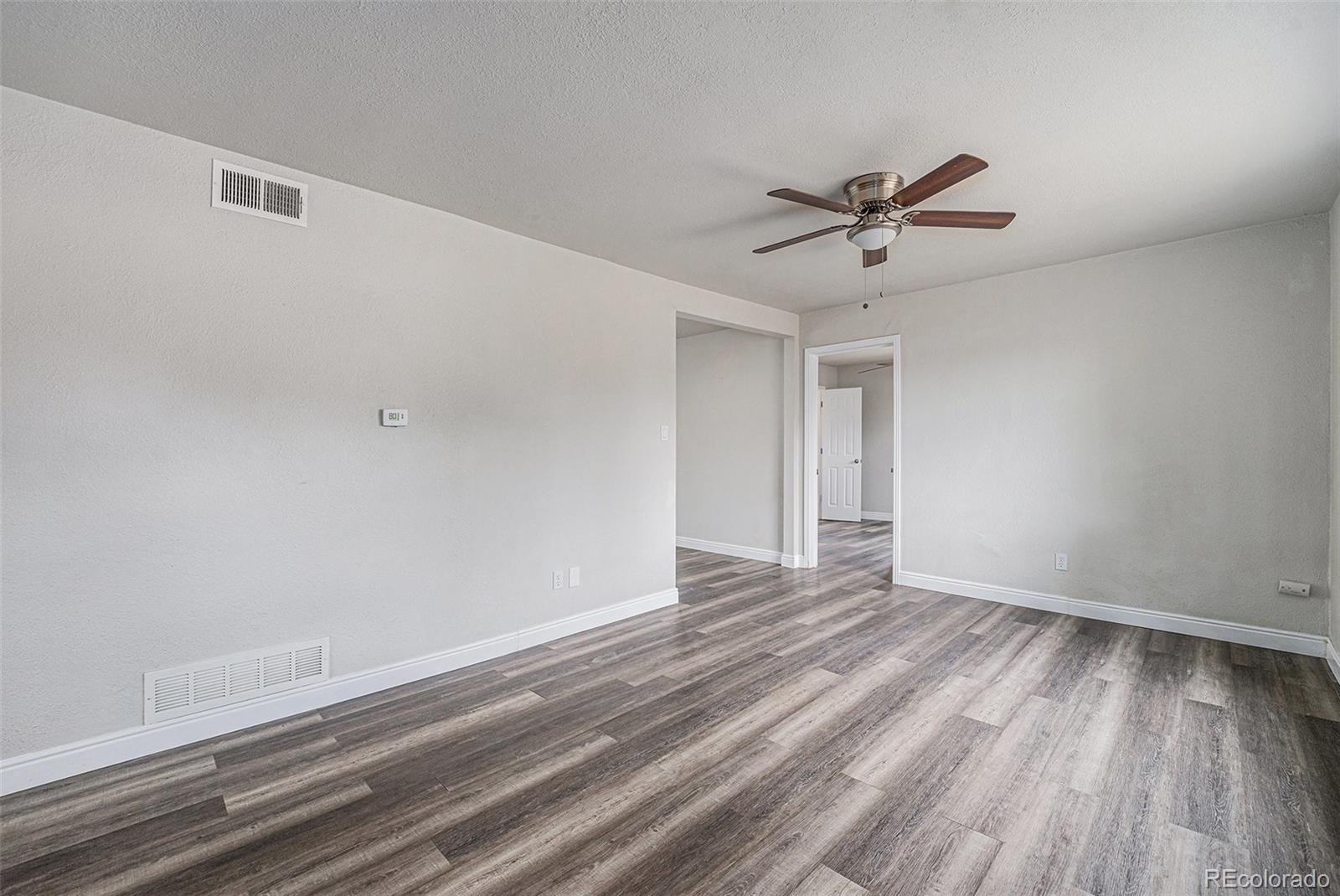 MLS Image #6 for 825  zion street,aurora, Colorado