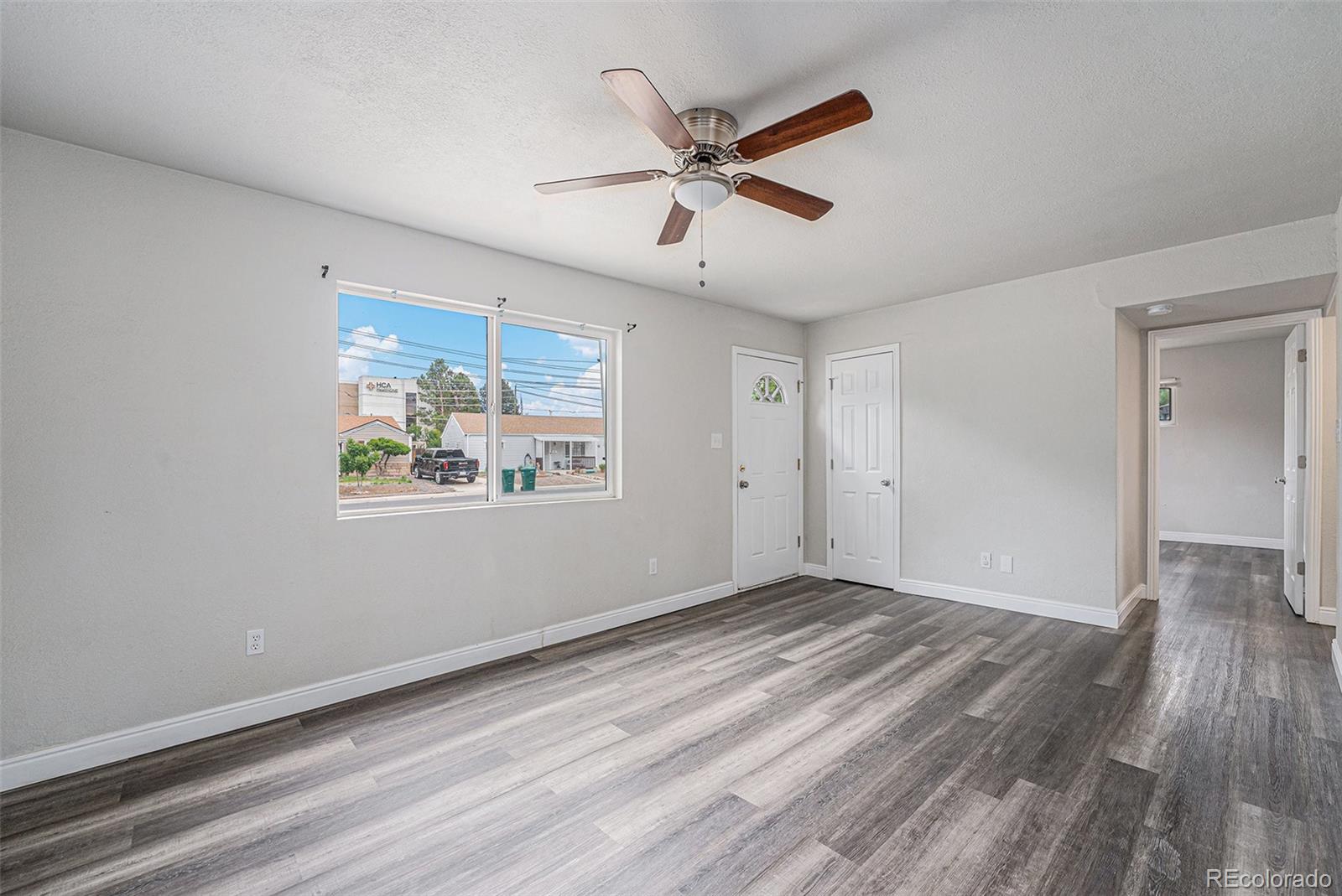 MLS Image #9 for 825  zion street,aurora, Colorado