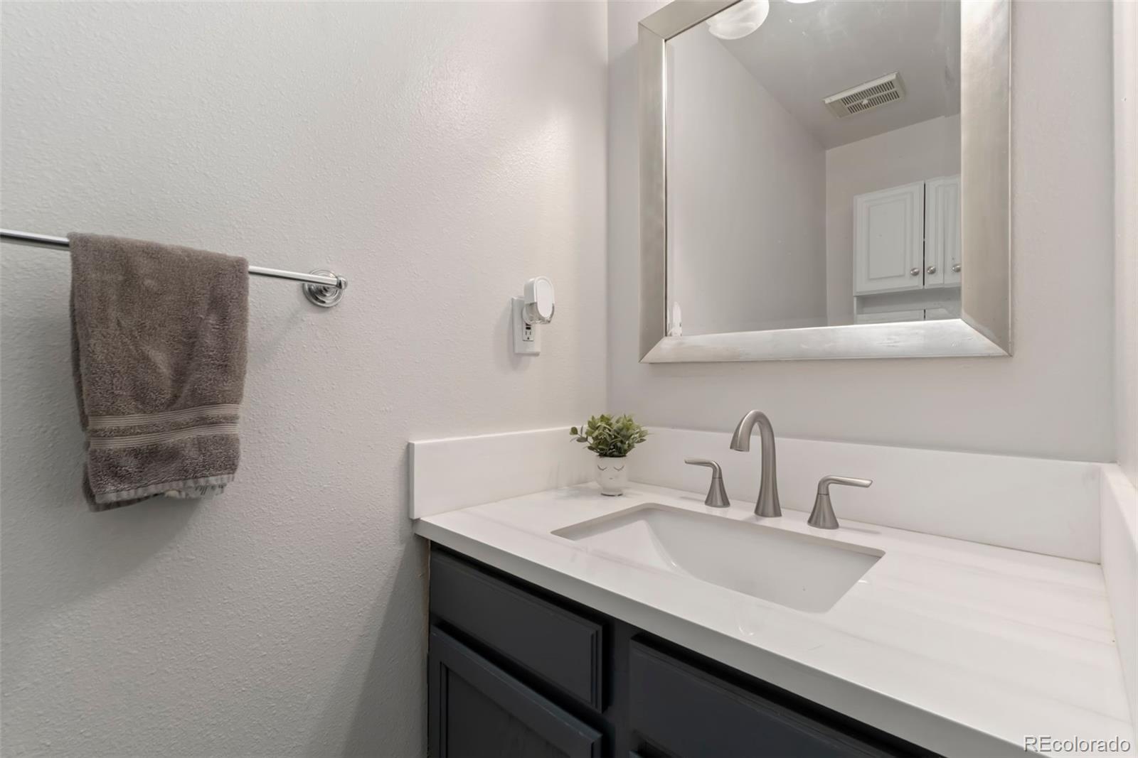 MLS Image #11 for 4643 s crystal way,aurora, Colorado
