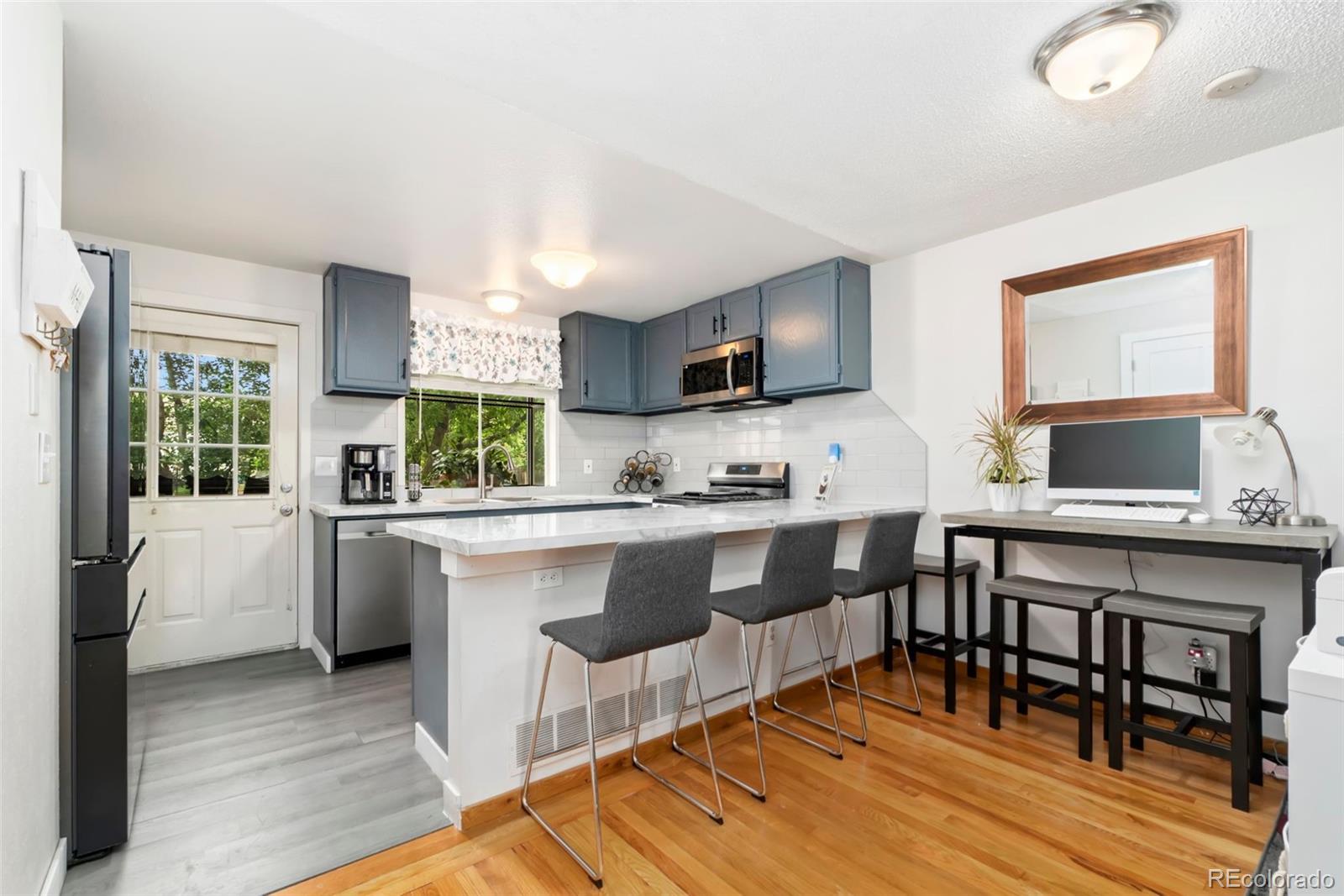 MLS Image #5 for 4643 s crystal way,aurora, Colorado