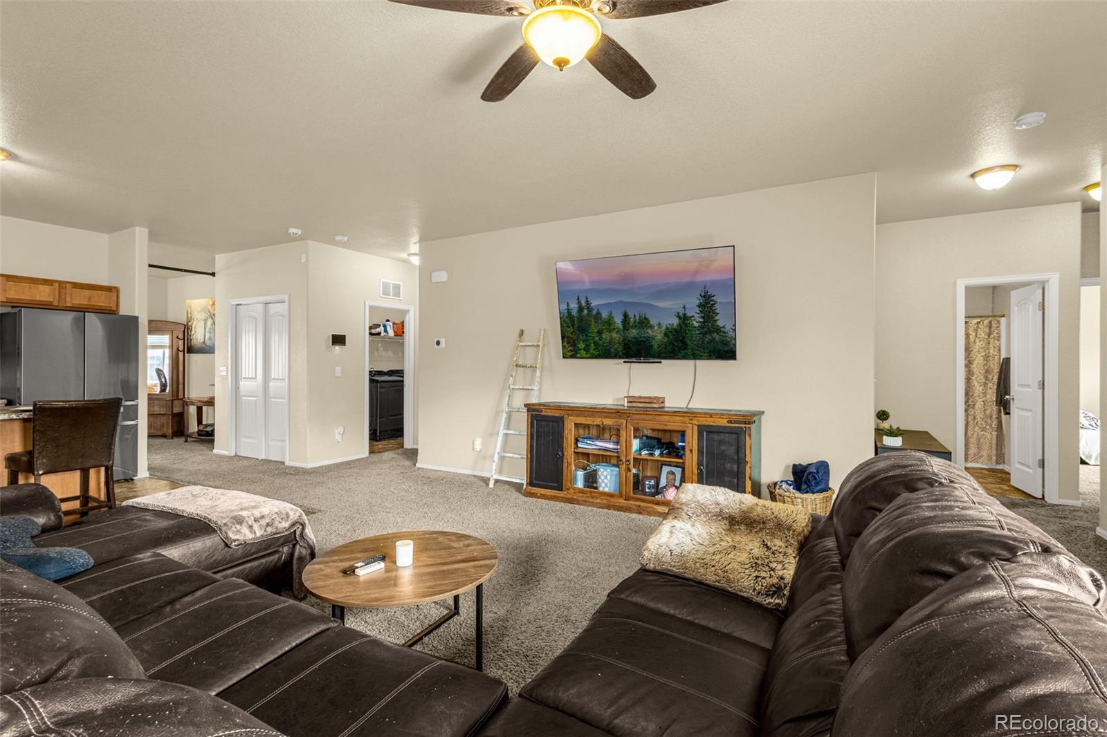 MLS Image #15 for 3681  desert willow lane,colorado springs, Colorado