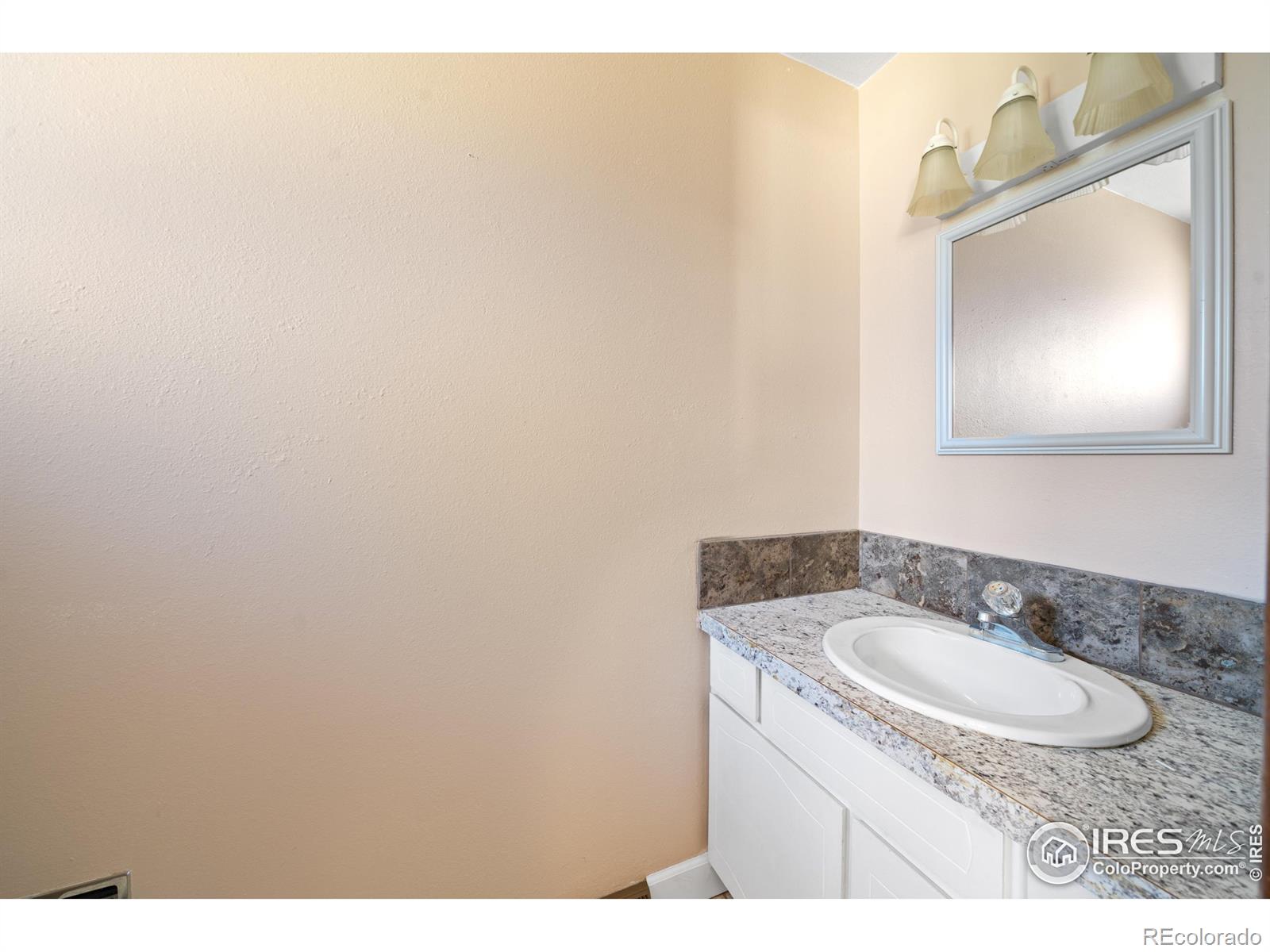 MLS Image #21 for 2144  26th avenue,greeley, Colorado