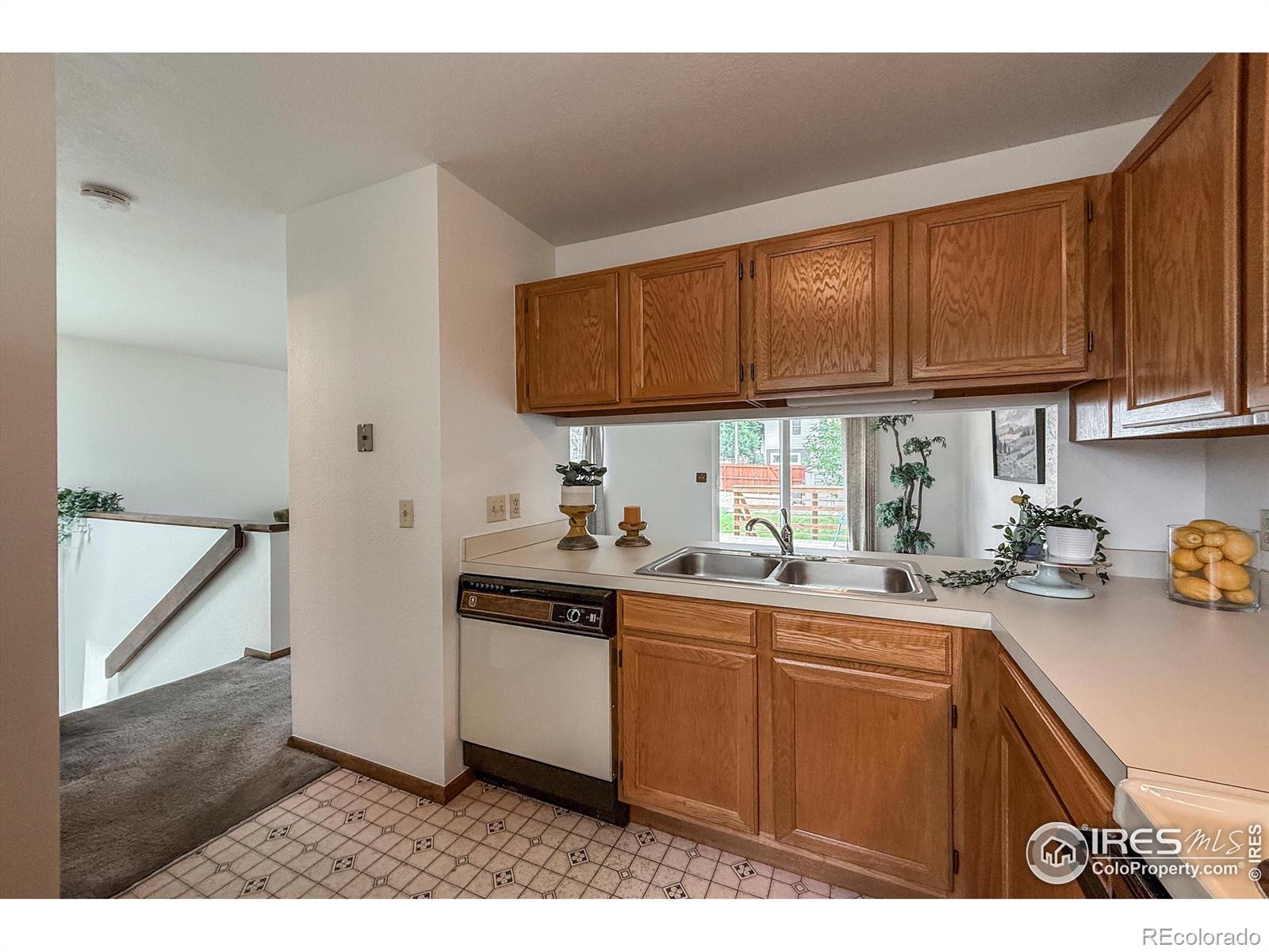 MLS Image #29 for 105 e cannon street,lafayette, Colorado