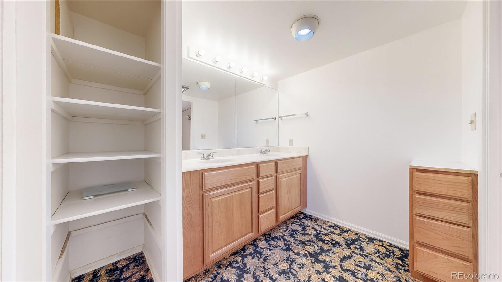 MLS Image #13 for 1551  larimer street,denver, Colorado