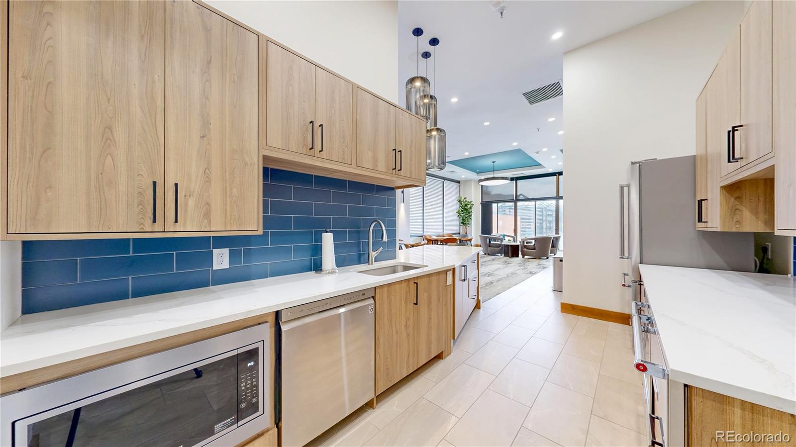 MLS Image #29 for 1551  larimer street,denver, Colorado