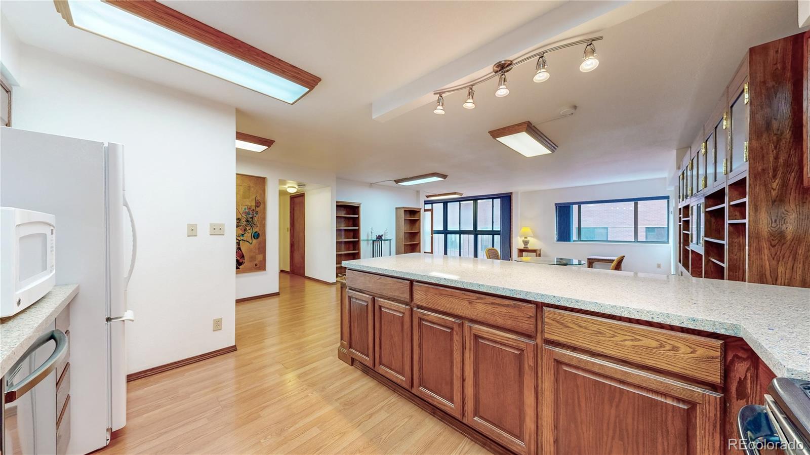 MLS Image #7 for 1551  larimer street,denver, Colorado