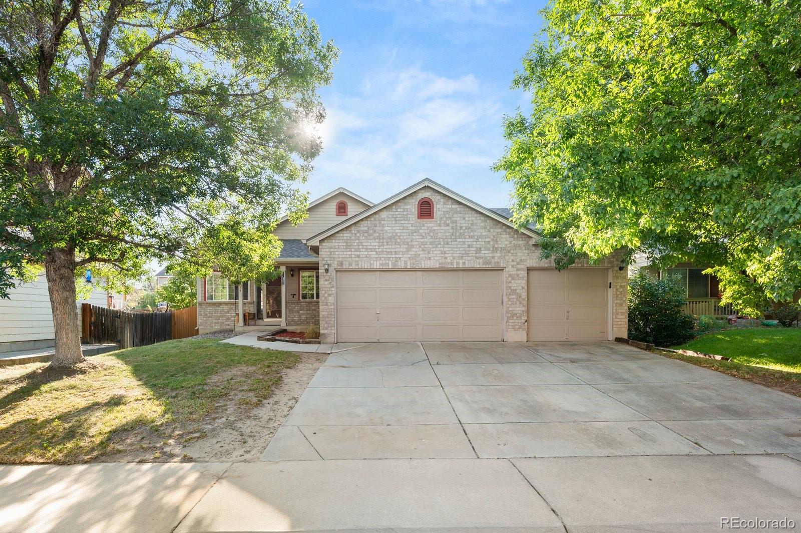 MLS Image #1 for 11384  oakland drive,henderson, Colorado