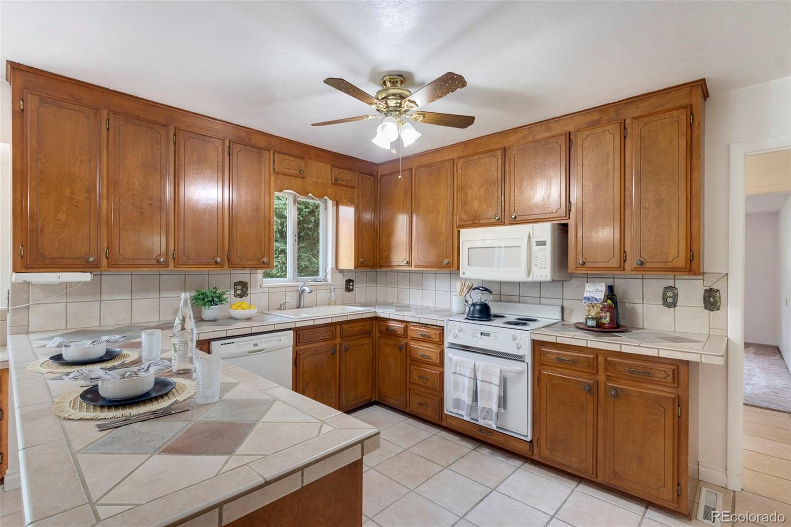 MLS Image #14 for 1900  brookwood drive,colorado springs, Colorado