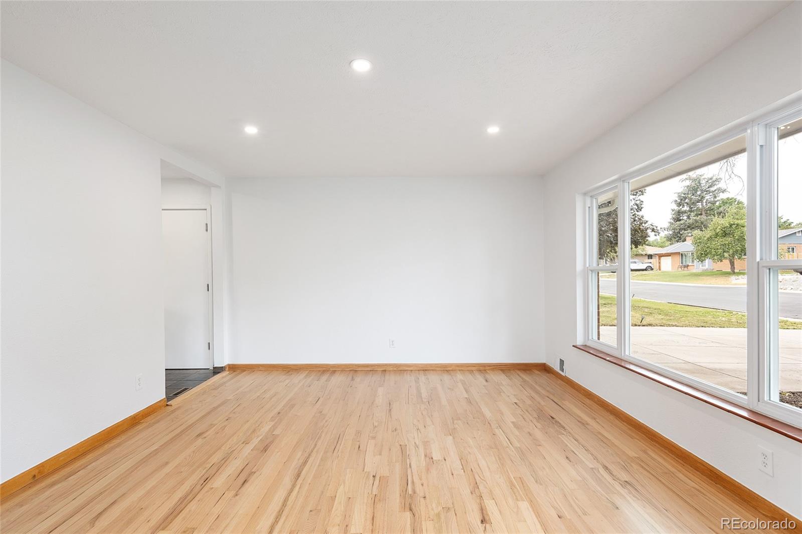 MLS Image #4 for 30 s everett street,lakewood, Colorado