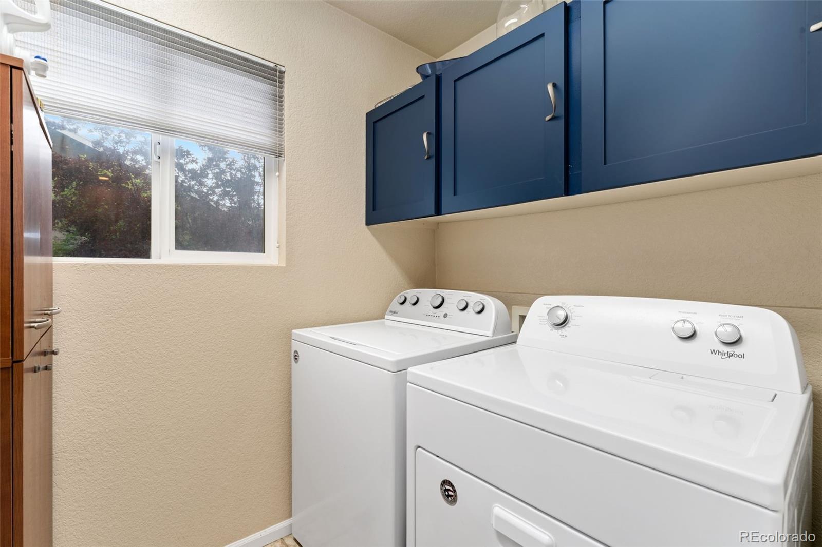 MLS Image #8 for 5729  hickory circle,longmont, Colorado