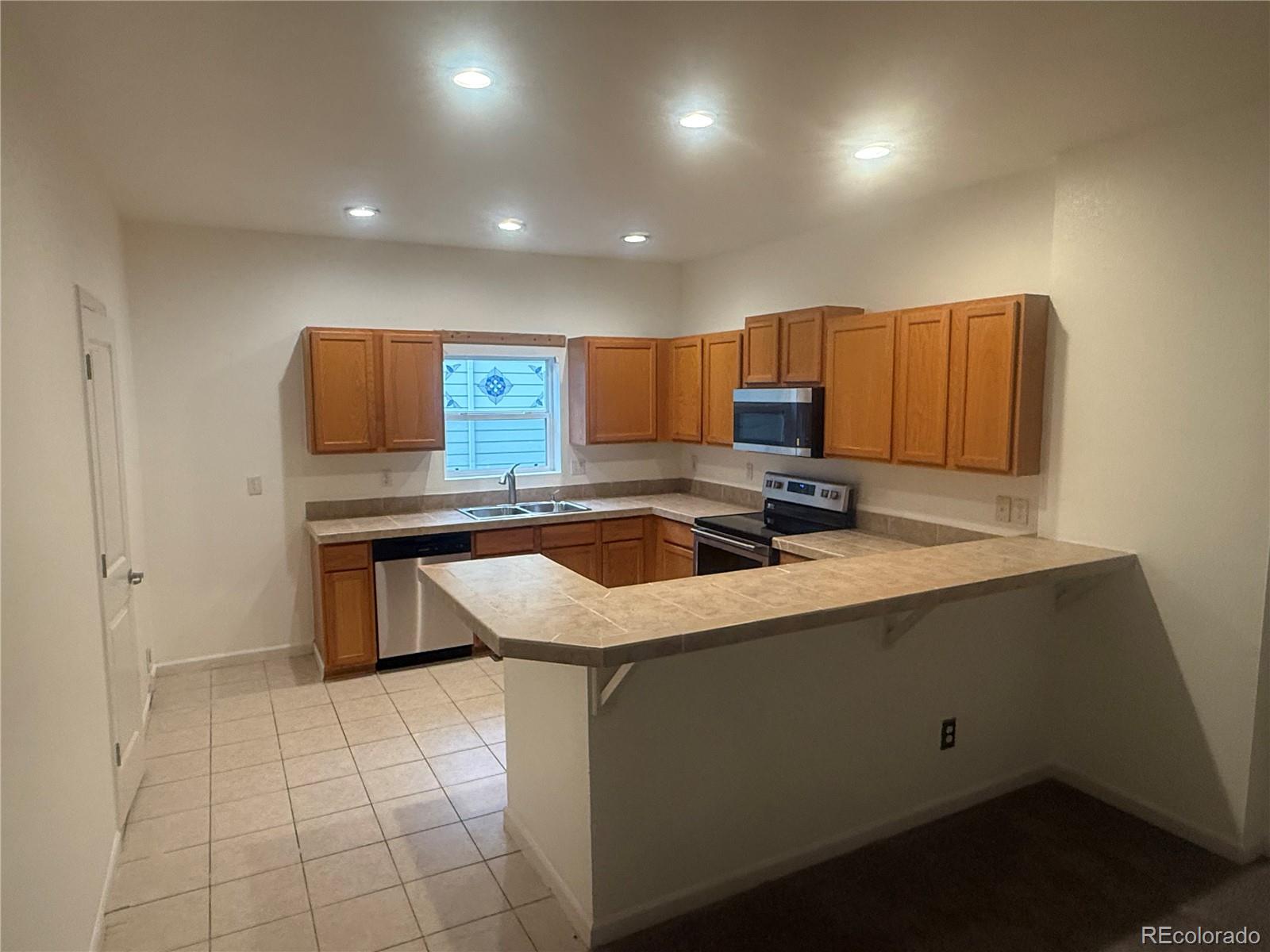 MLS Image #3 for 786 s leyden street,denver, Colorado