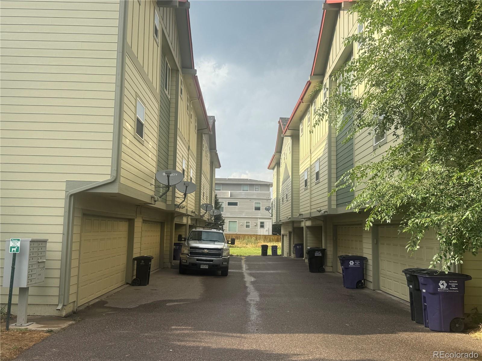 MLS Image #8 for 786 s leyden street,denver, Colorado