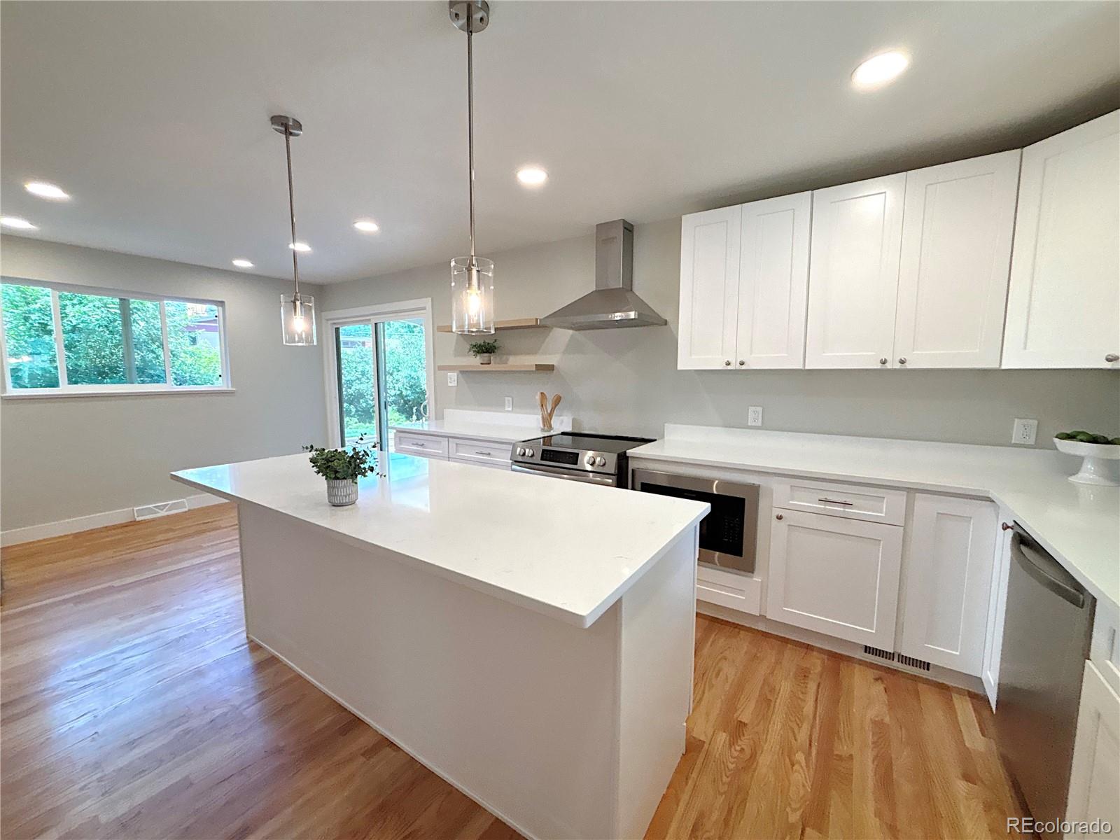 MLS Image #10 for 5915  simms street,arvada, Colorado