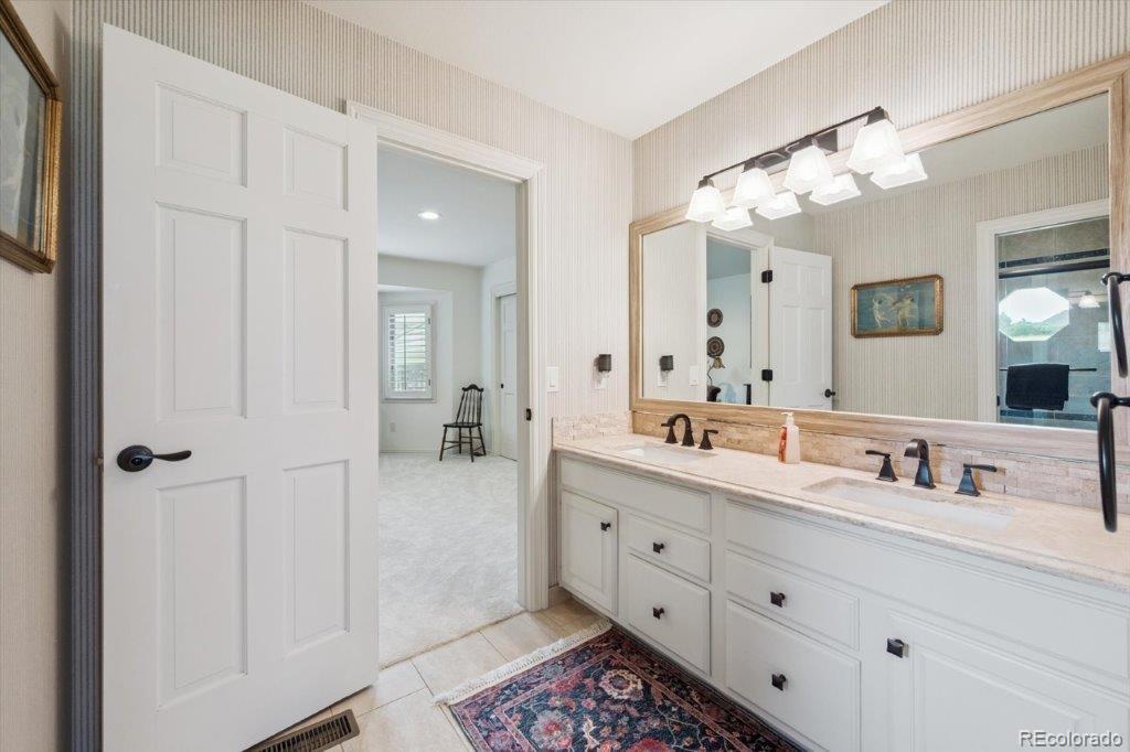 MLS Image #32 for 7853 s argonne court,centennial, Colorado