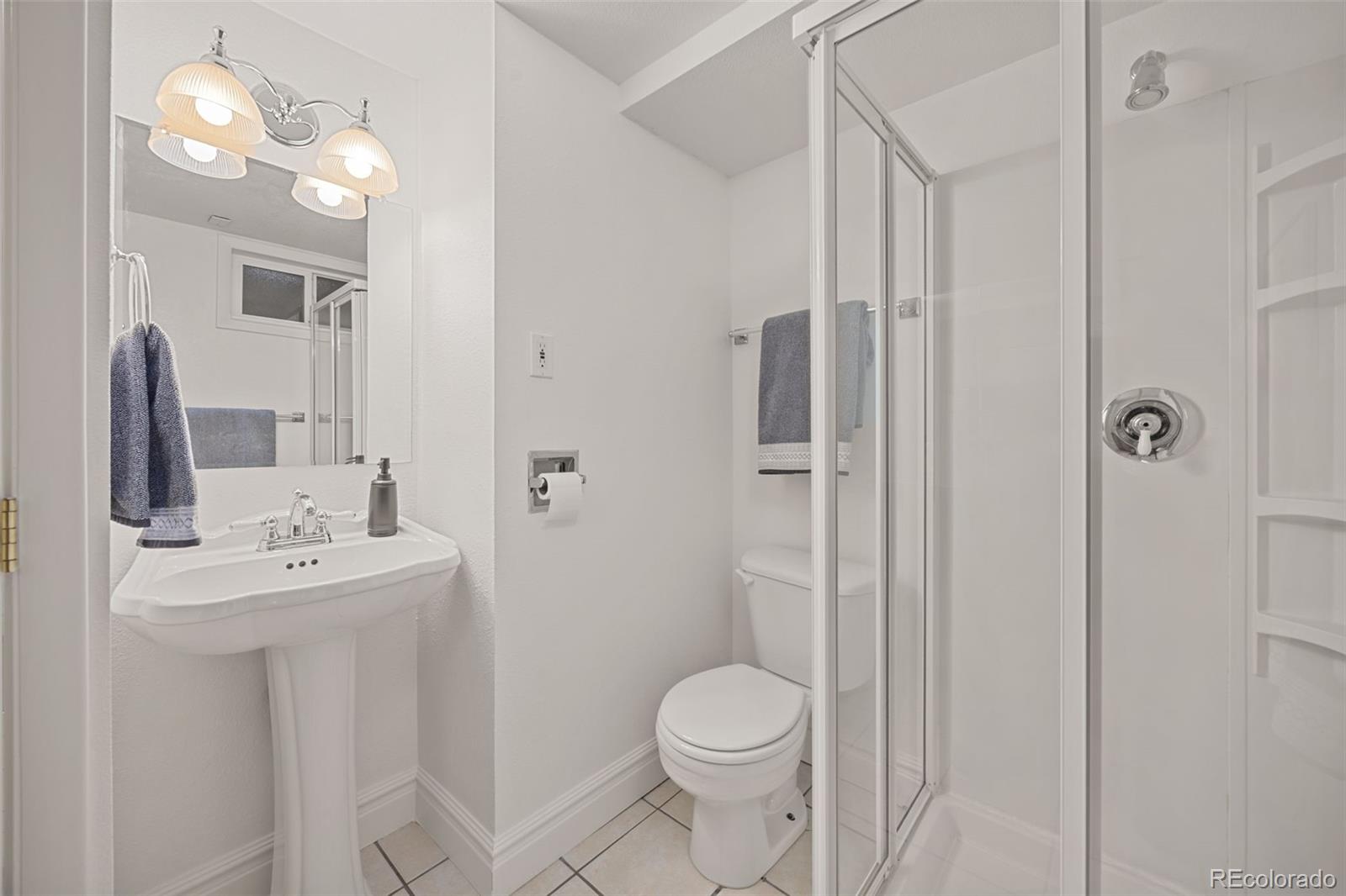 MLS Image #19 for 6869 s foresthill street,littleton, Colorado