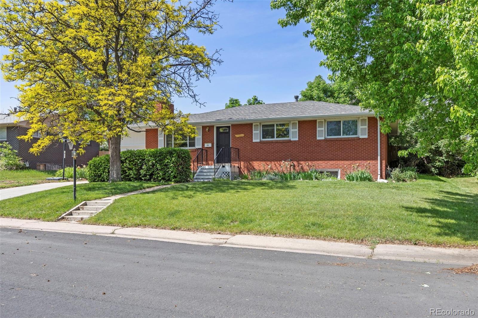 MLS Image #39 for 6869 s foresthill street,littleton, Colorado