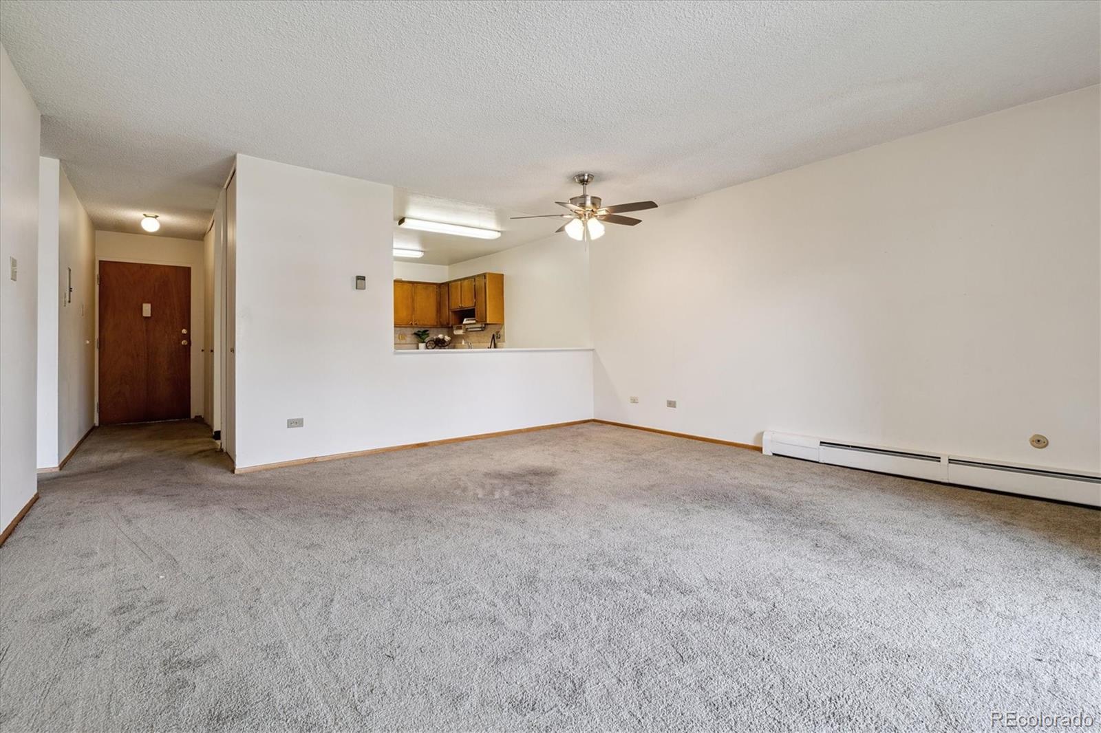 MLS Image #4 for 610 s clinton street,denver, Colorado