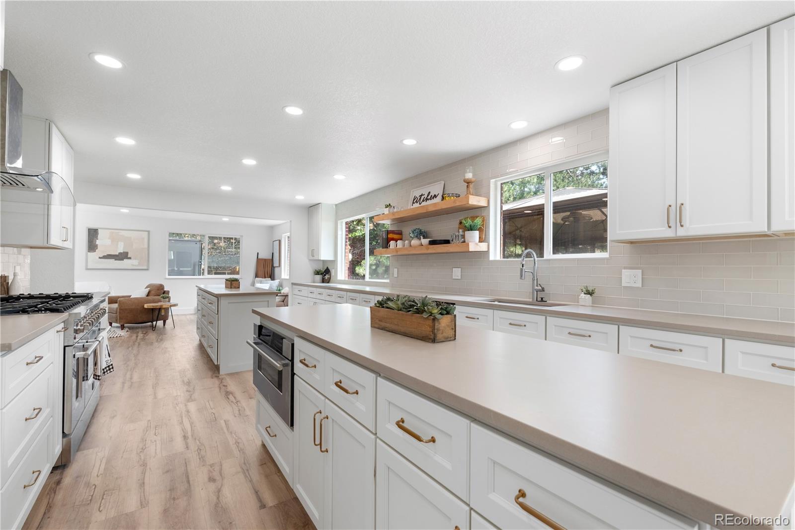 MLS Image #6 for 10050 w 77th drive,arvada, Colorado